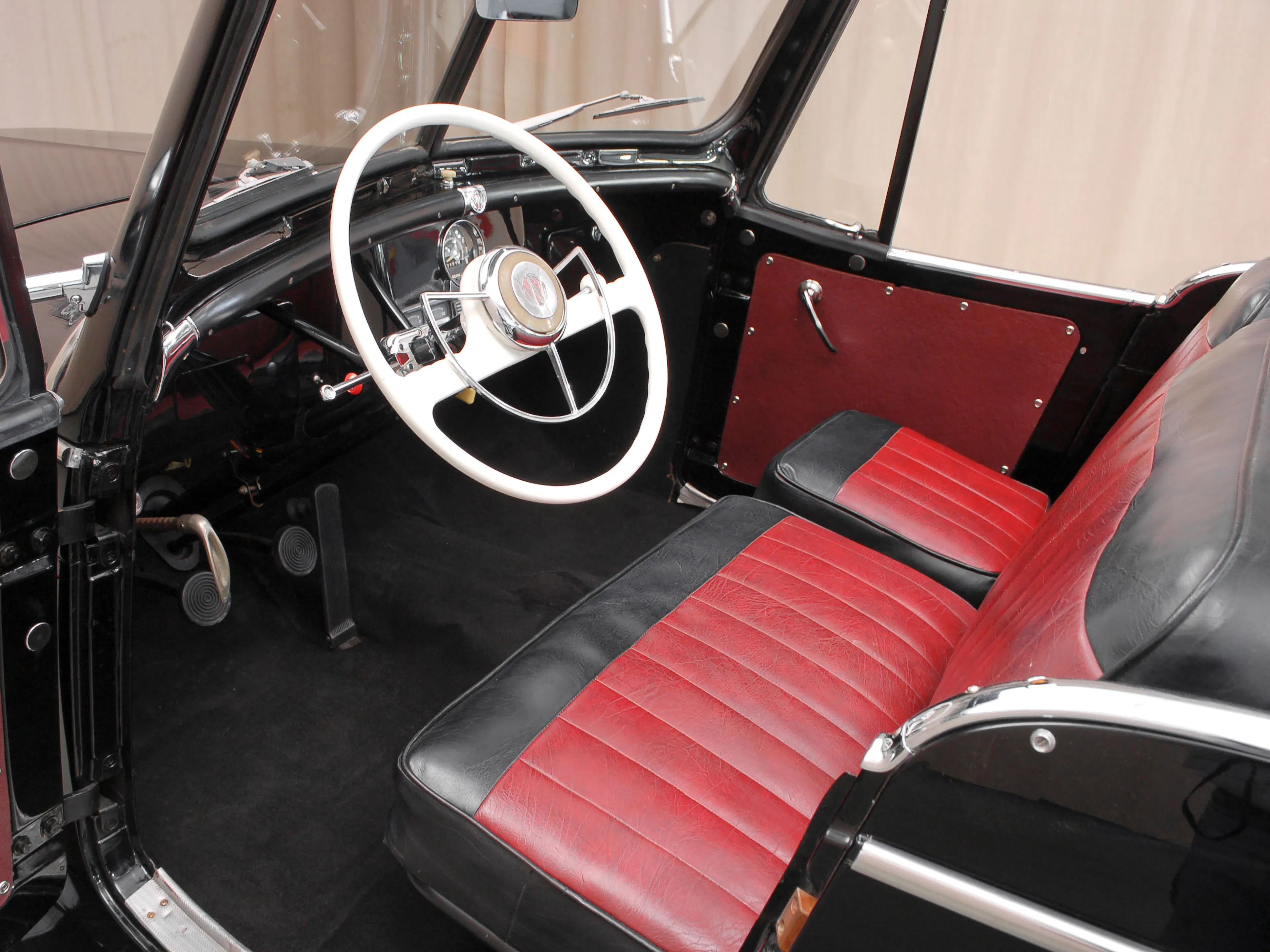1950 Willys Jeepster 2dr Phaeton Convertible Courtesy of Hyman Ltd.