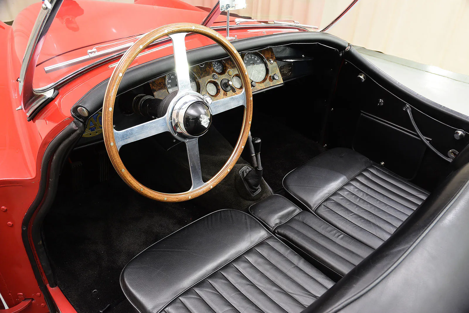 1954 Jaguar XK 120 SE 2dr Drophead Coupe Courtesy of Hyman Ltd.