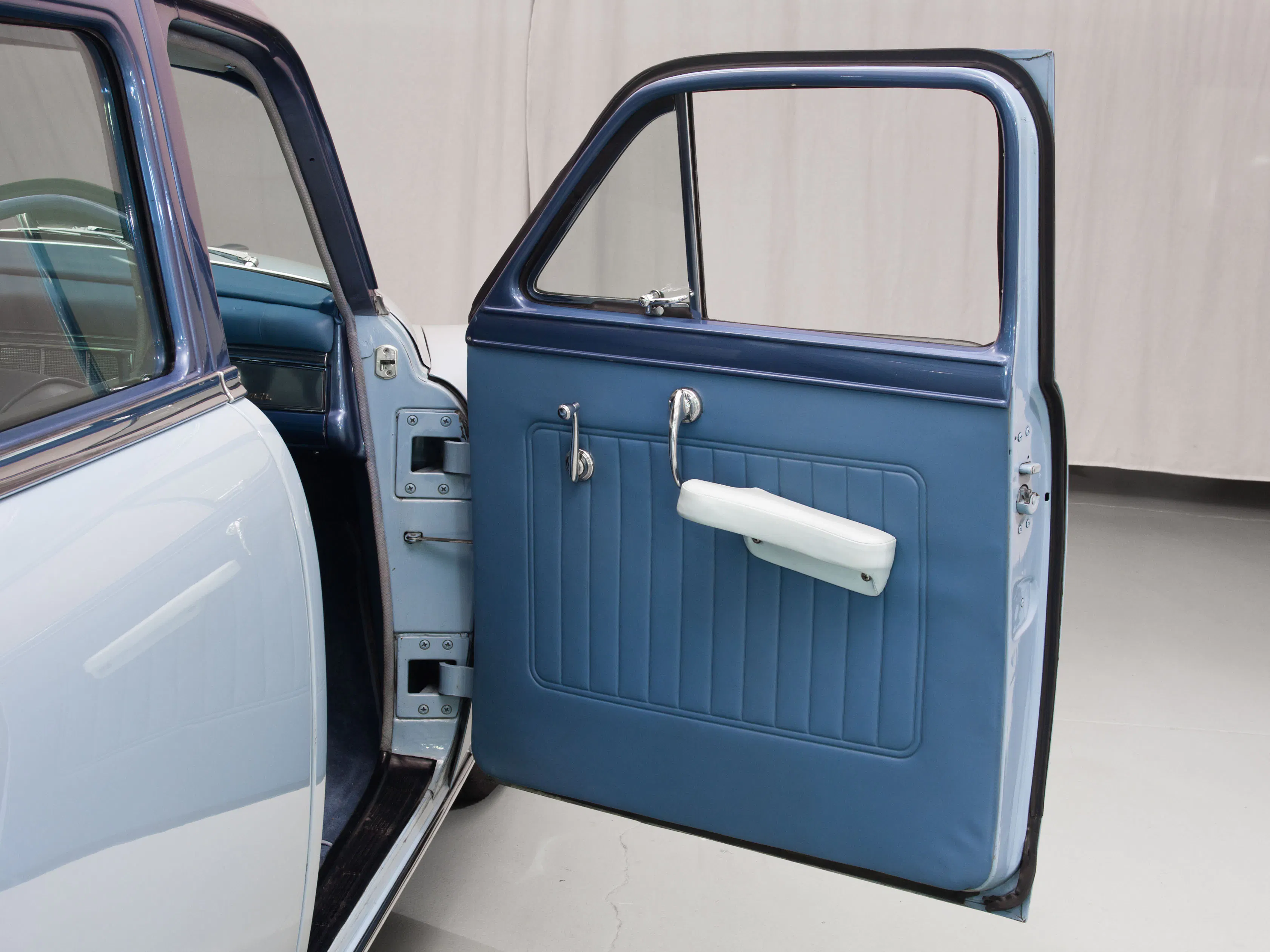 1954 Chrysler New Yorker Town & Country 4dr Station Wagon Courtesy of Hyman Ltd.