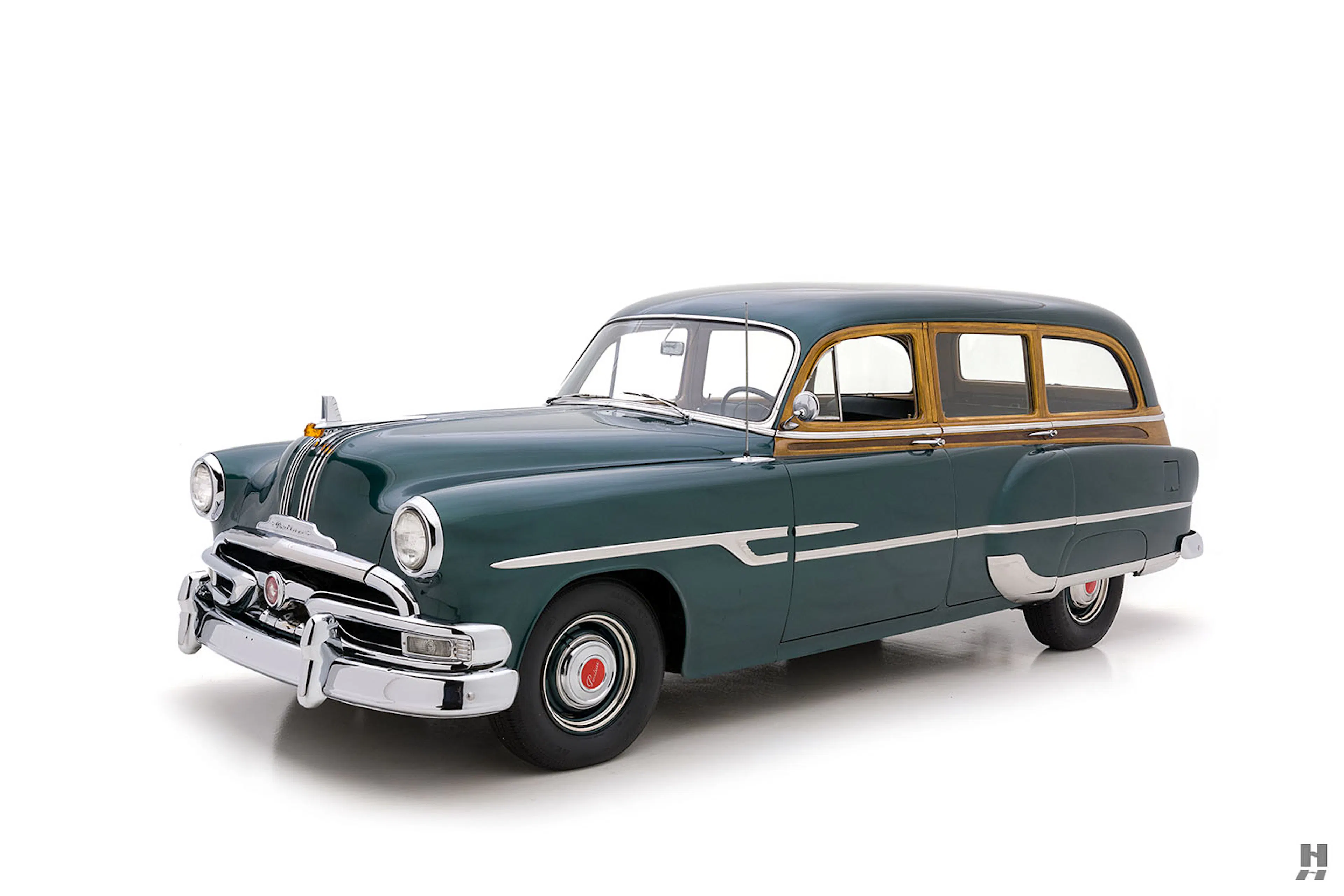 1953 Pontiac Chieftain Deluxe 4dr Station Wagon Courtesy of Hyman Ltd.