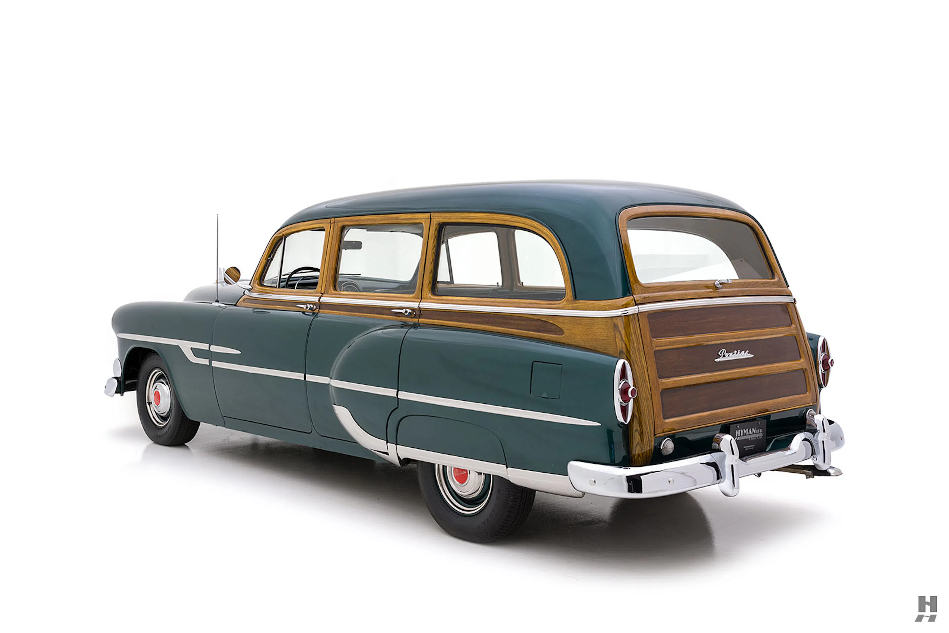 1953 Pontiac Chieftain Deluxe 4dr Station Wagon Courtesy of Hyman Ltd.