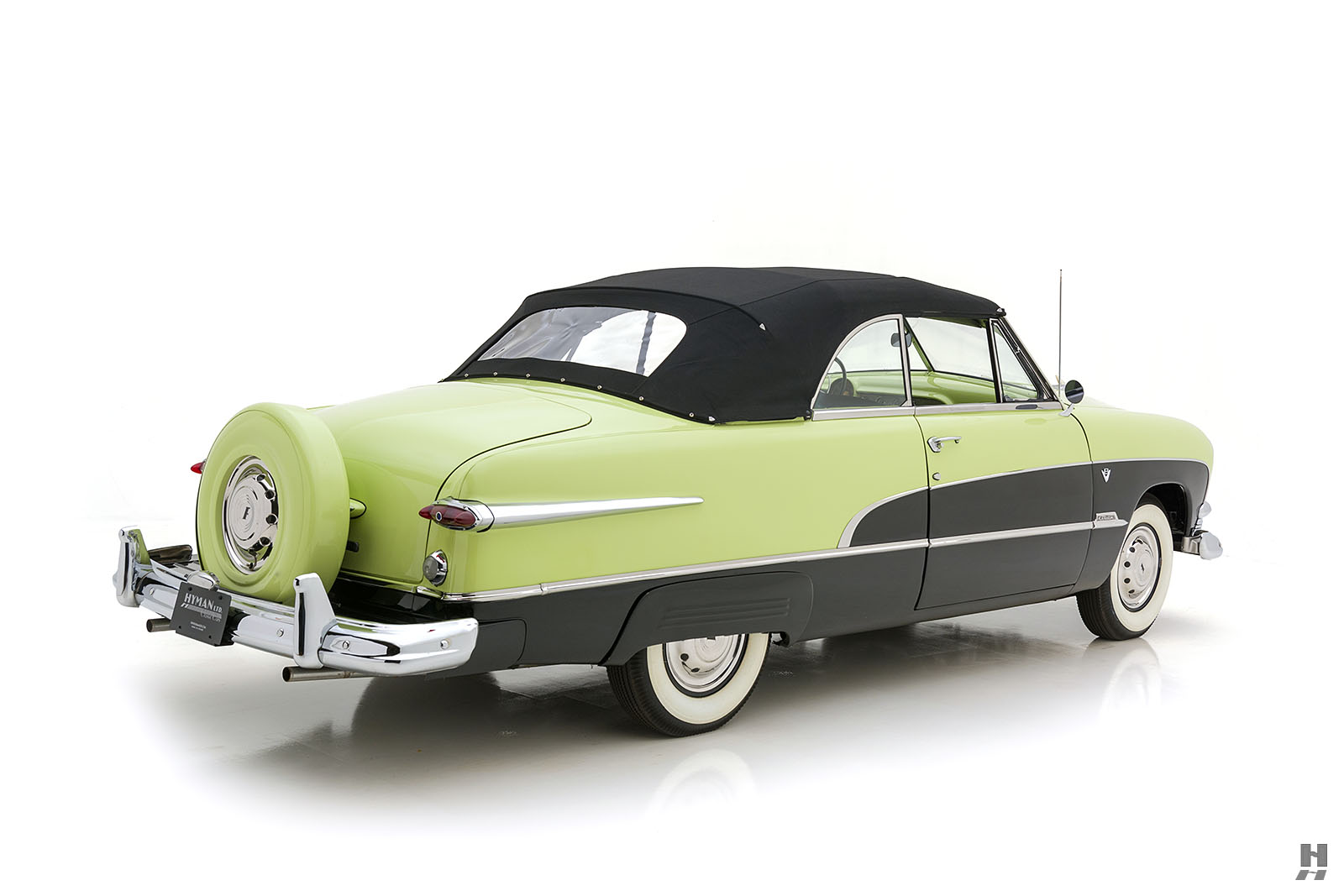 1951 ford custom deluxe