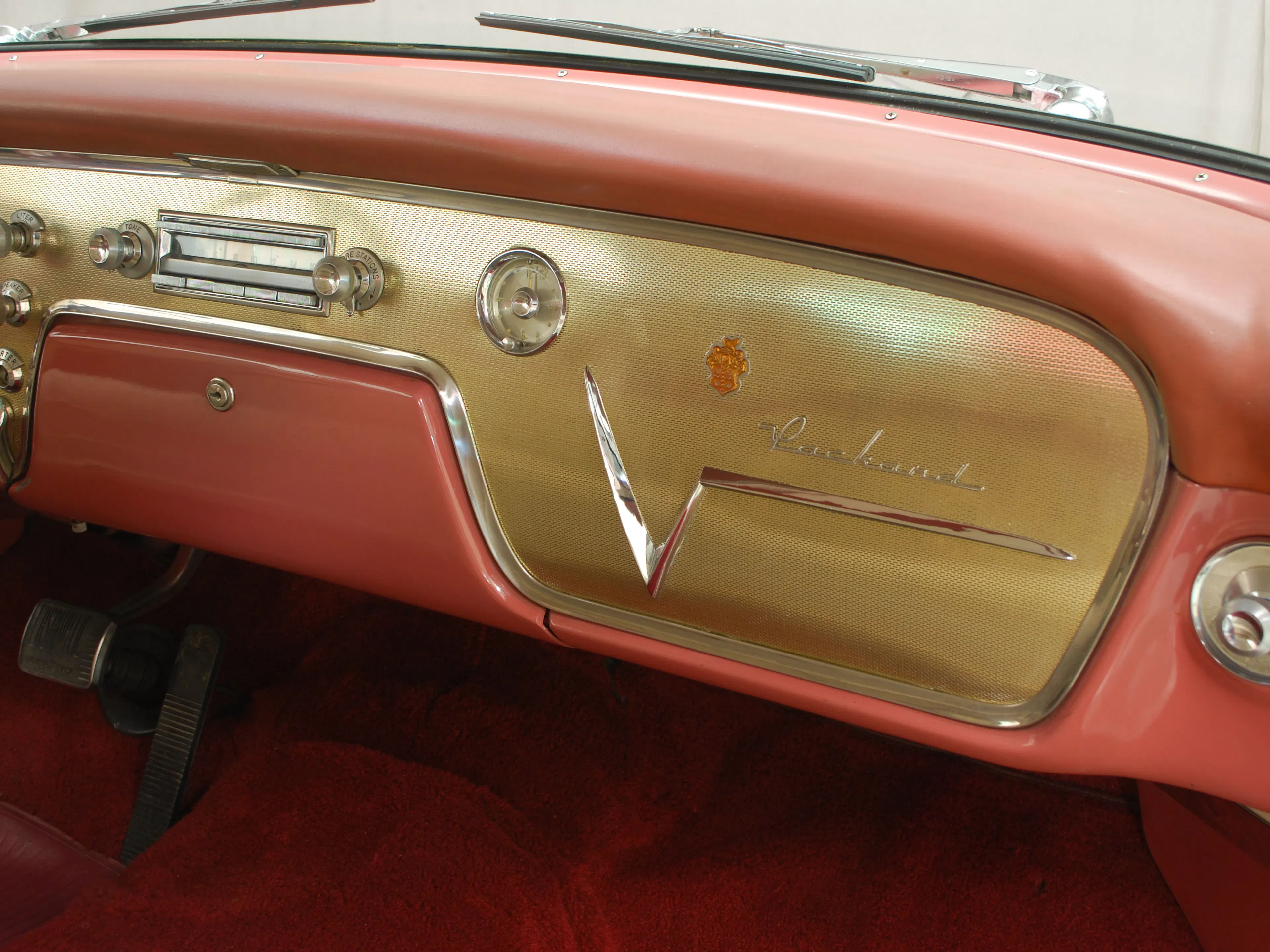 1955 Packard 400 2dr Hardtop Coupe Courtesy of Hyman Ltd.