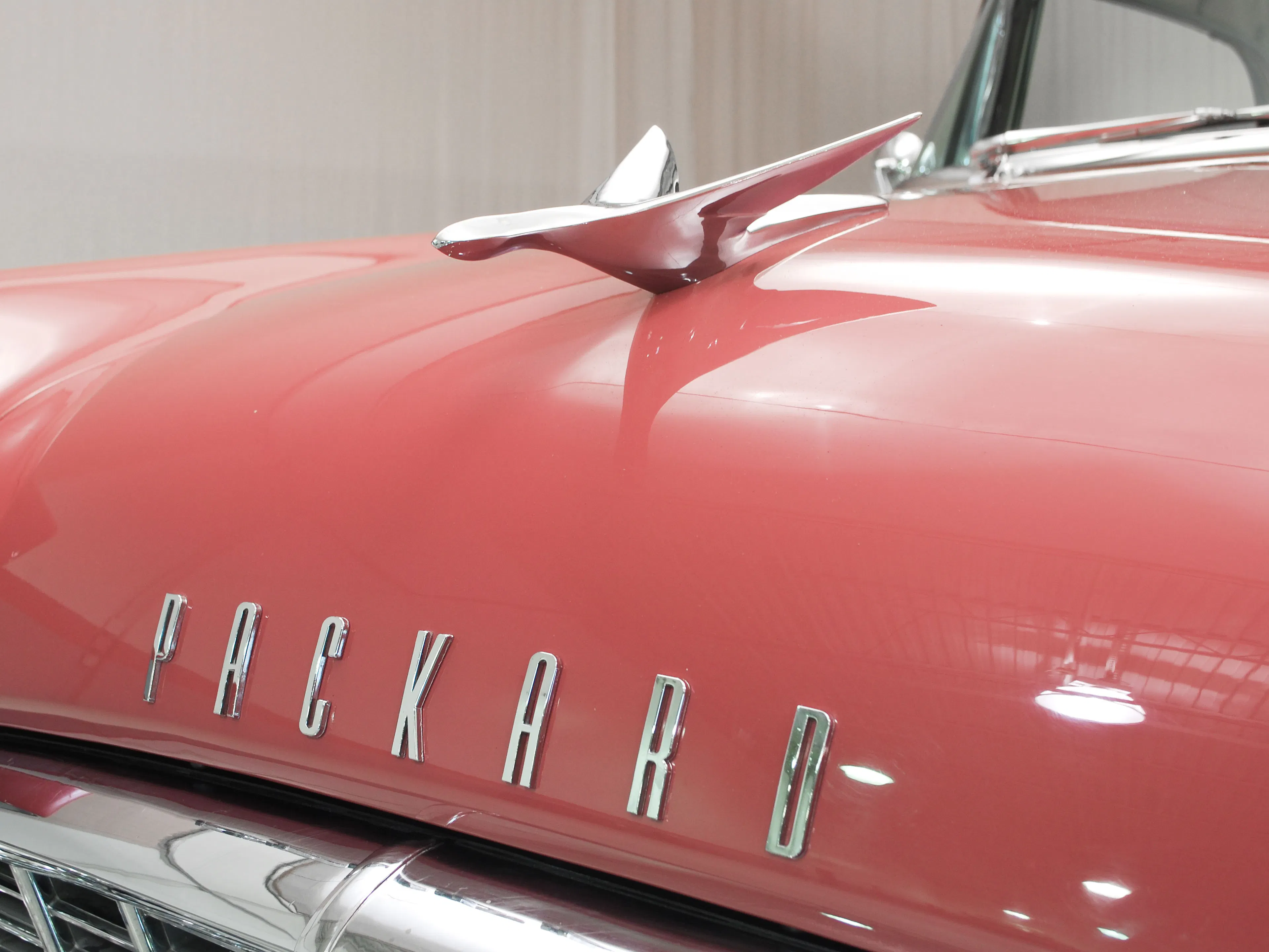 1955 Packard 400 2dr Hardtop Coupe Courtesy of Hyman Ltd.