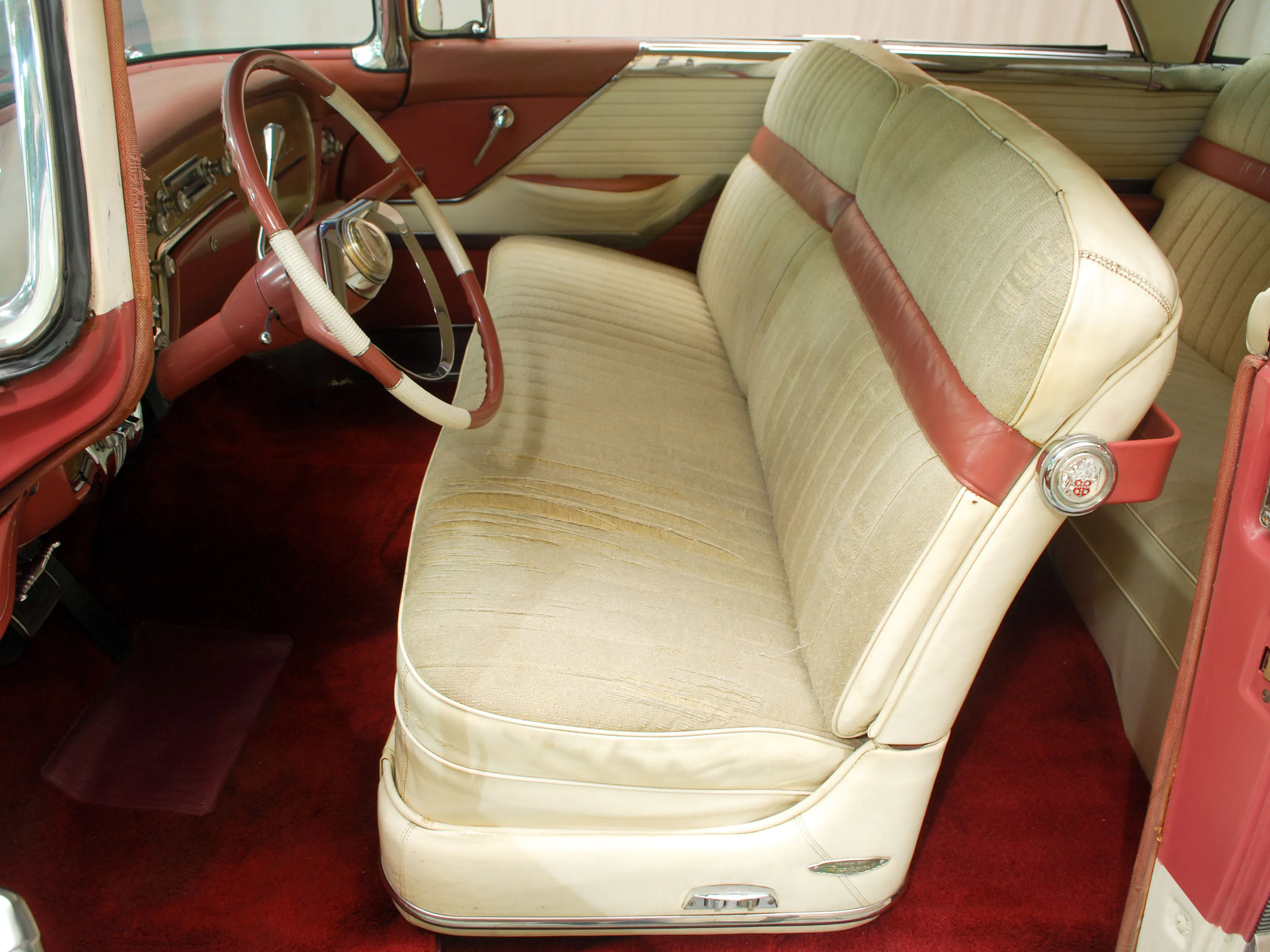 1955 Packard 400 2dr Hardtop Coupe Courtesy of Hyman Ltd.