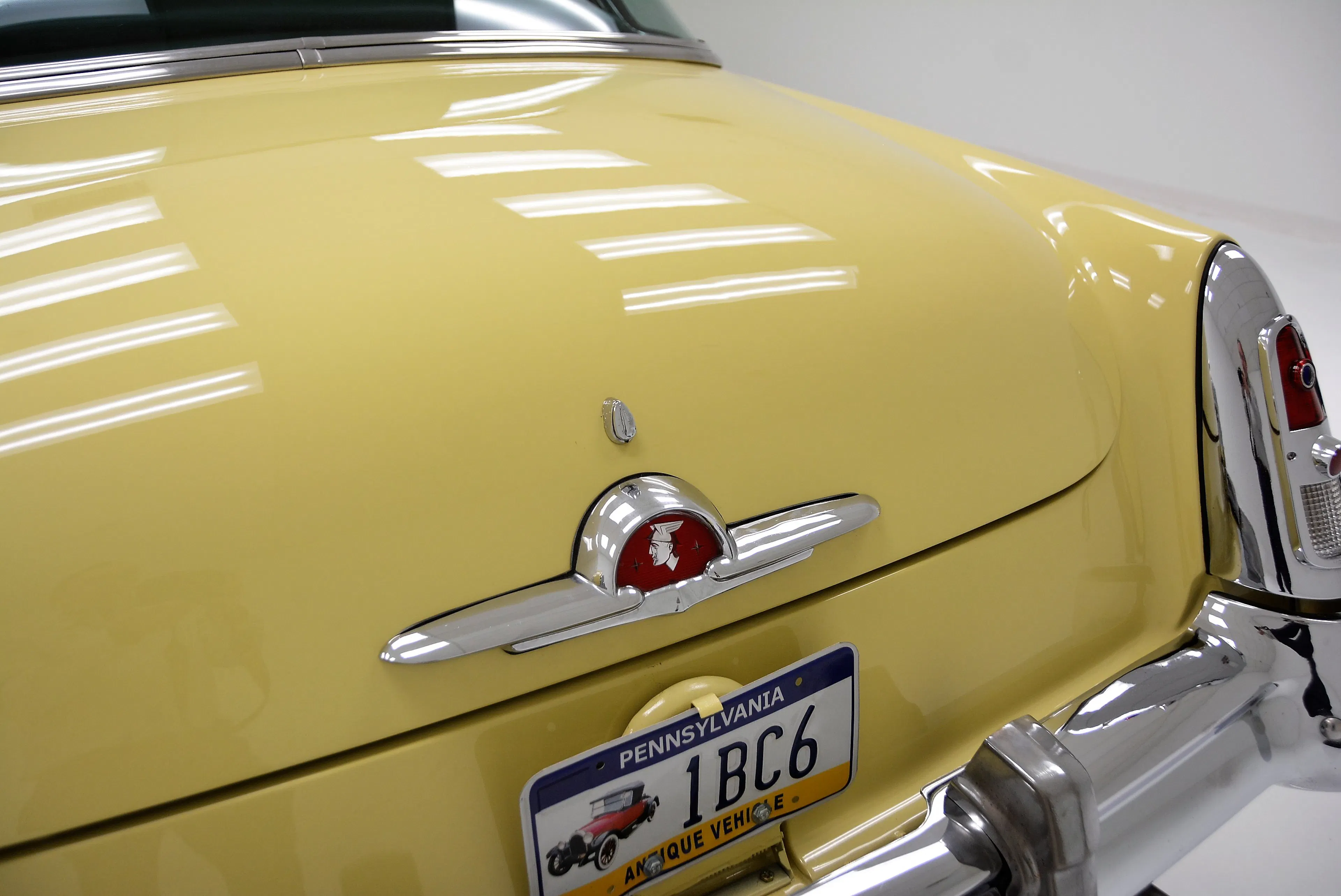 1953 Mercury Monterey 2dr Hardtop Coupe Courtesy of Classic Auto Mall