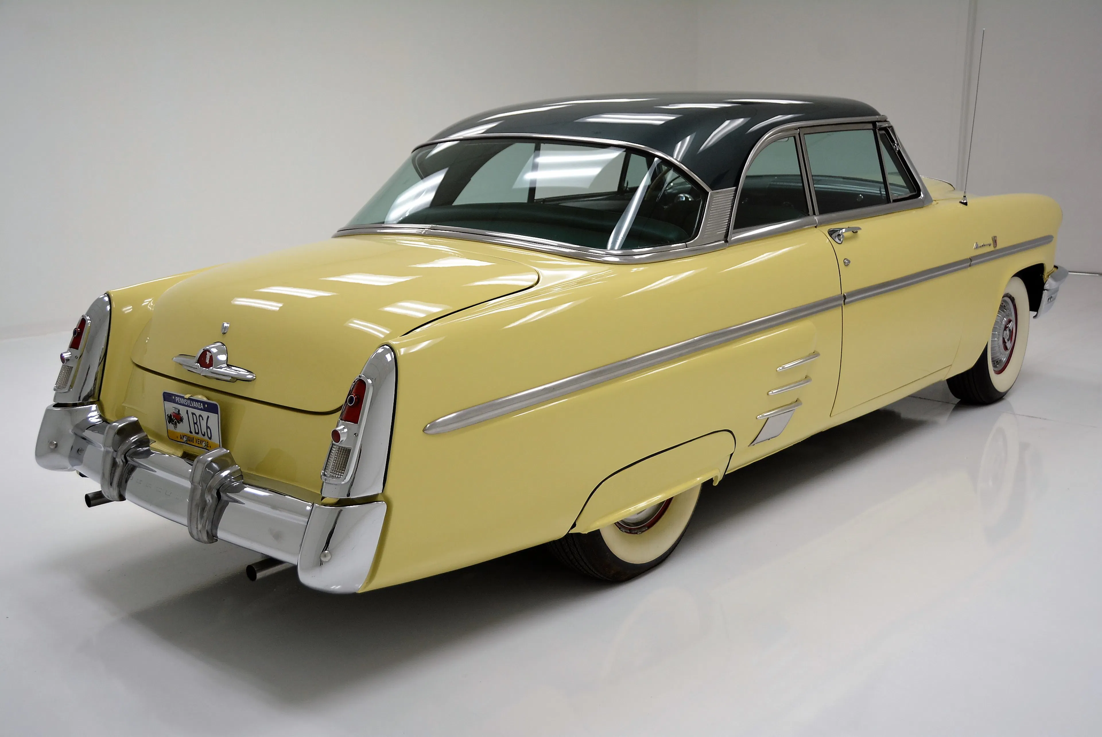 1953 Mercury Monterey 2dr Hardtop Coupe Courtesy of Classic Auto Mall