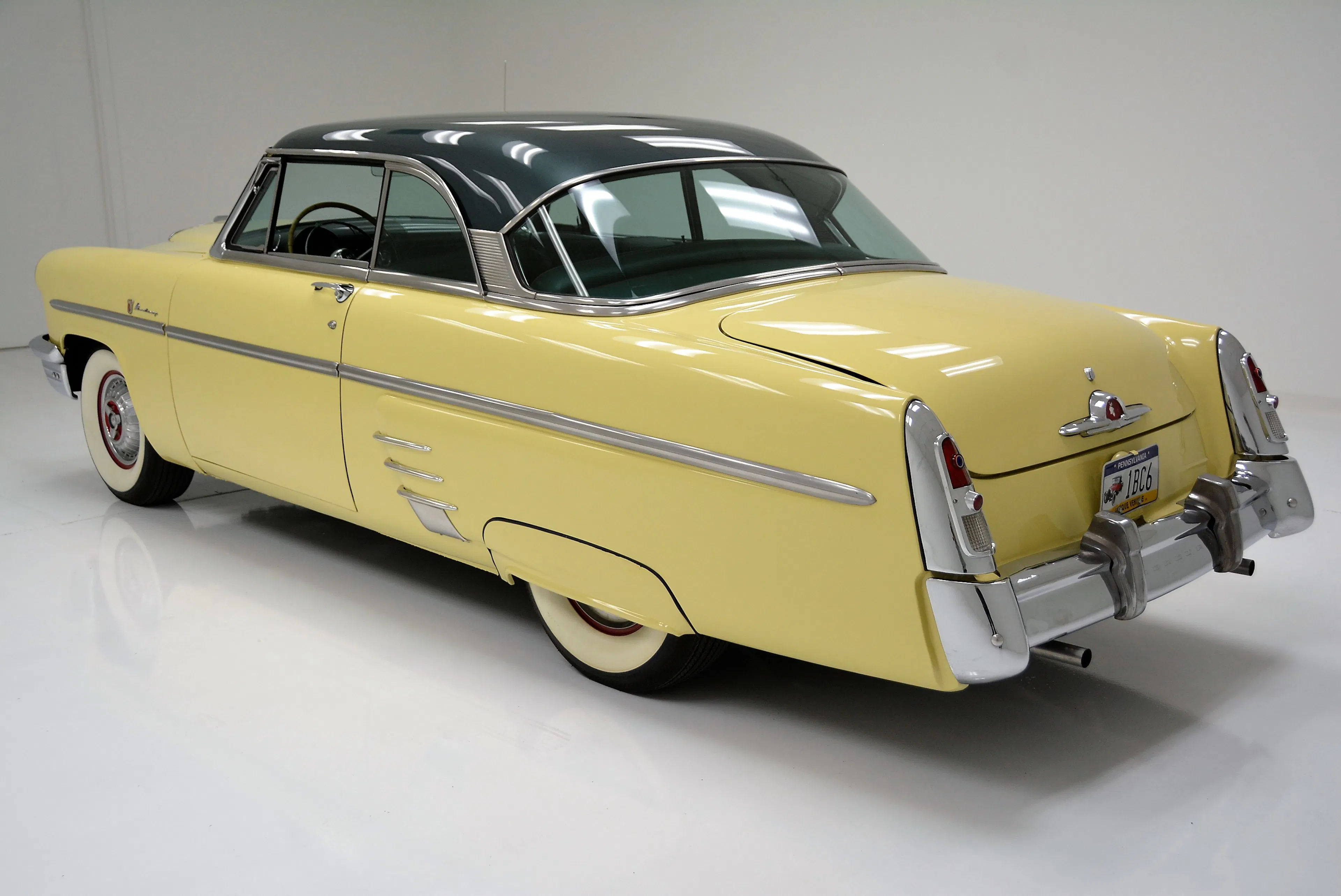 1953 Mercury Monterey 2dr Hardtop Coupe Courtesy of Classic Auto Mall