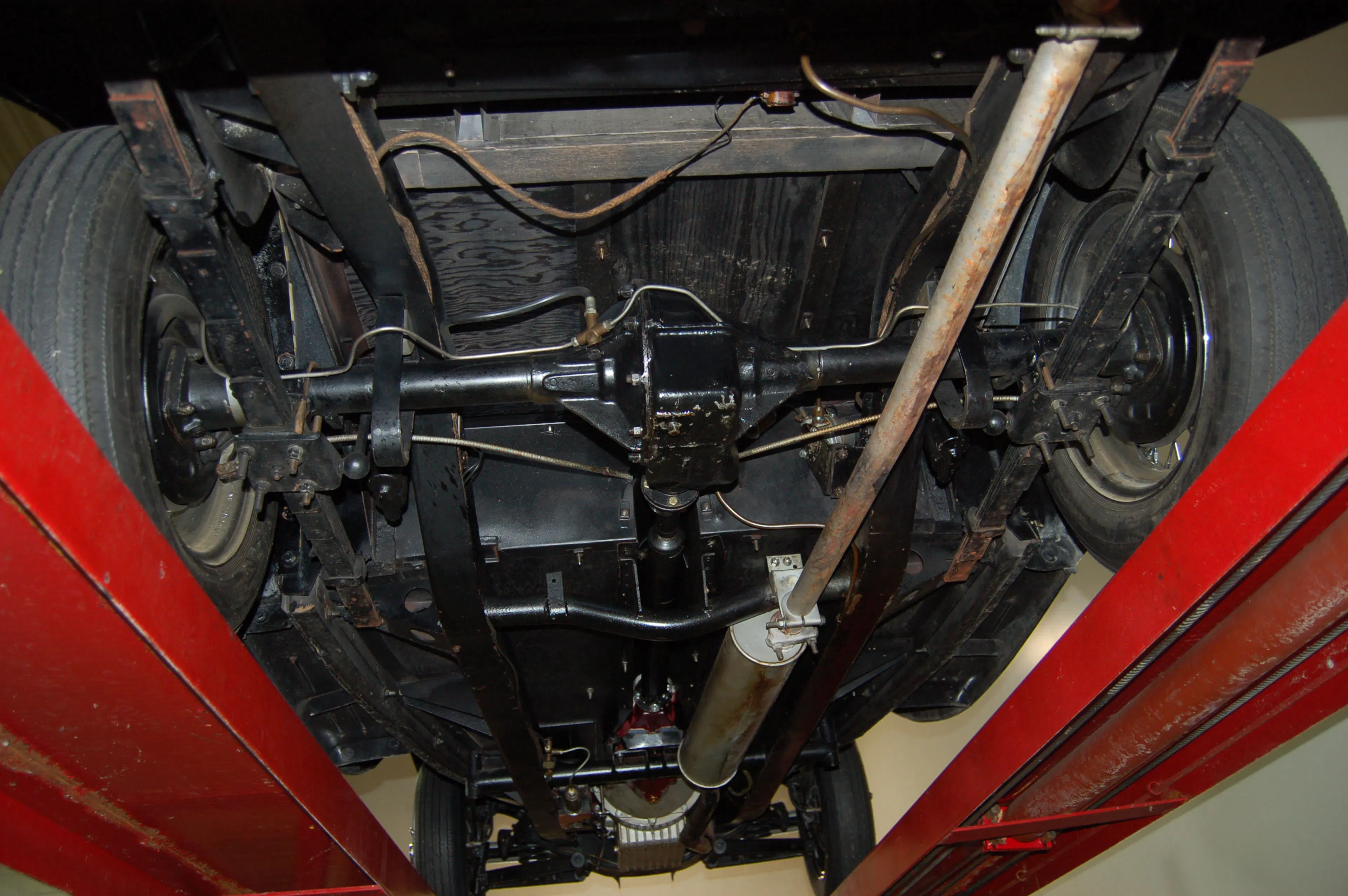 1954 MG TF 2dr Roadster Courtesy of Hyman Ltd.