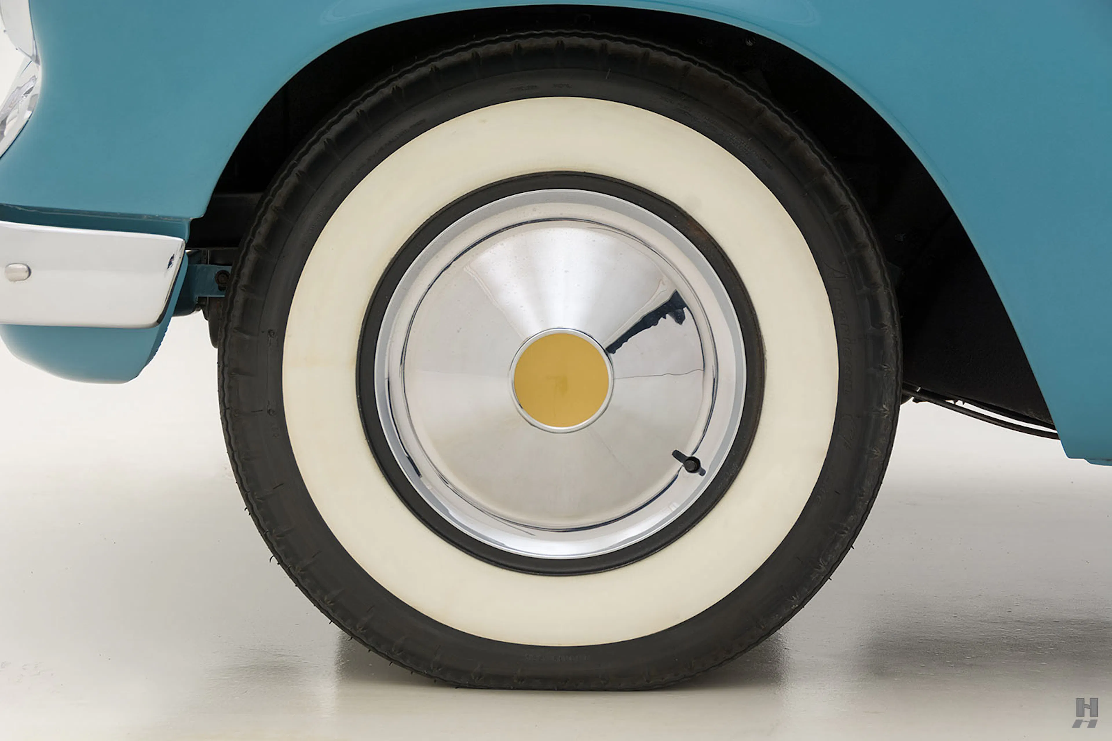 1953 Studebaker Commander Regal Starliner 2dr Coupe Courtesy of Hyman Ltd.