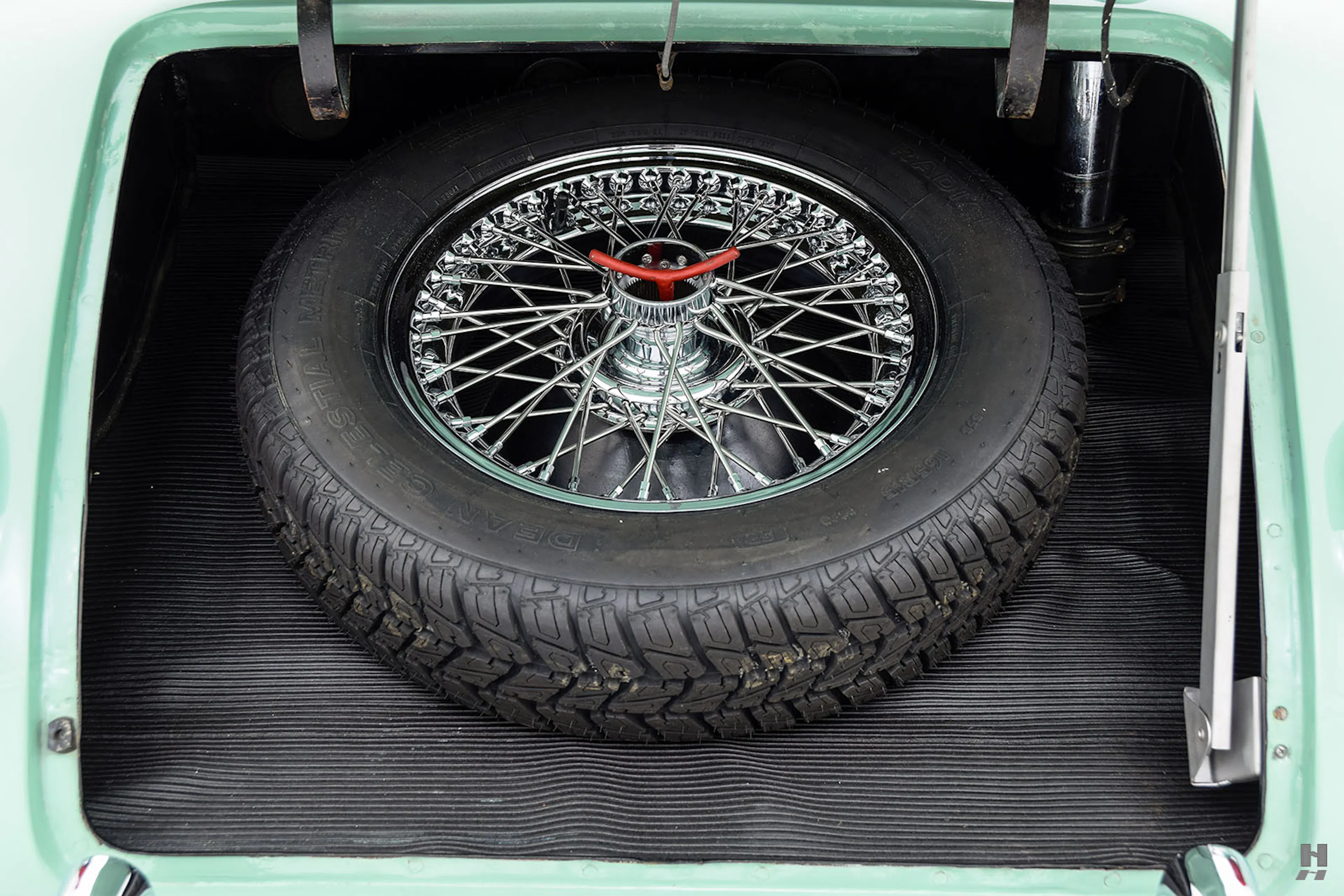 1955 Swallow Doretti convertible, courtesy Hyman Ltd.