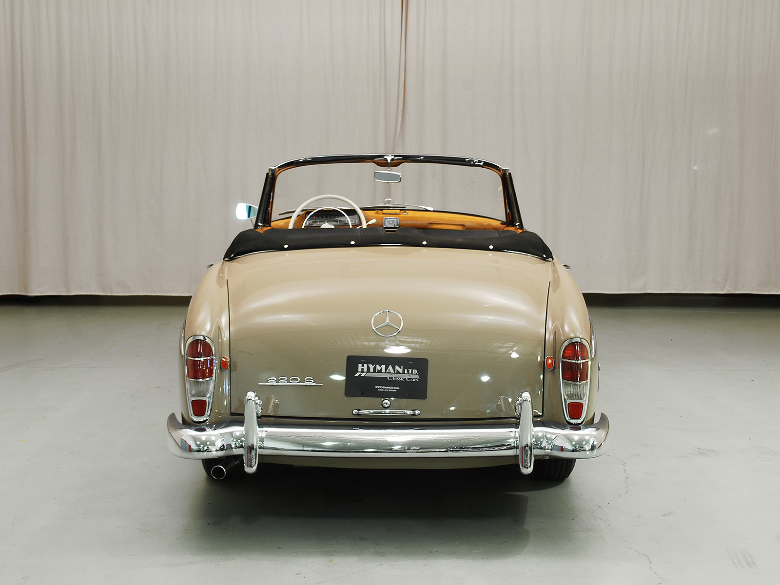 1956 Mercedes-Benz 220S