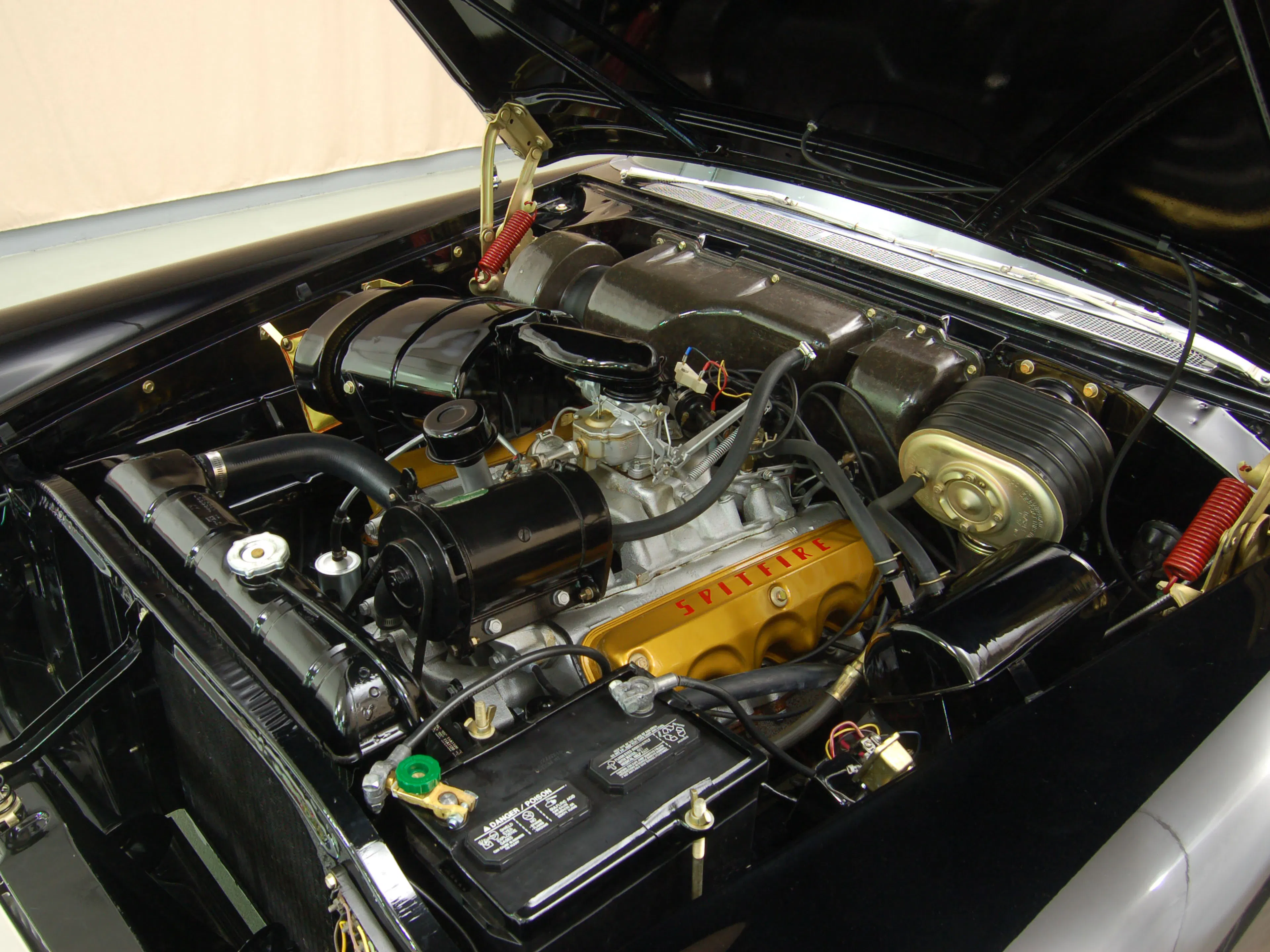 1957 Chrysler Windsor 2dr Convertible Courtesy of Hyman Ltd.