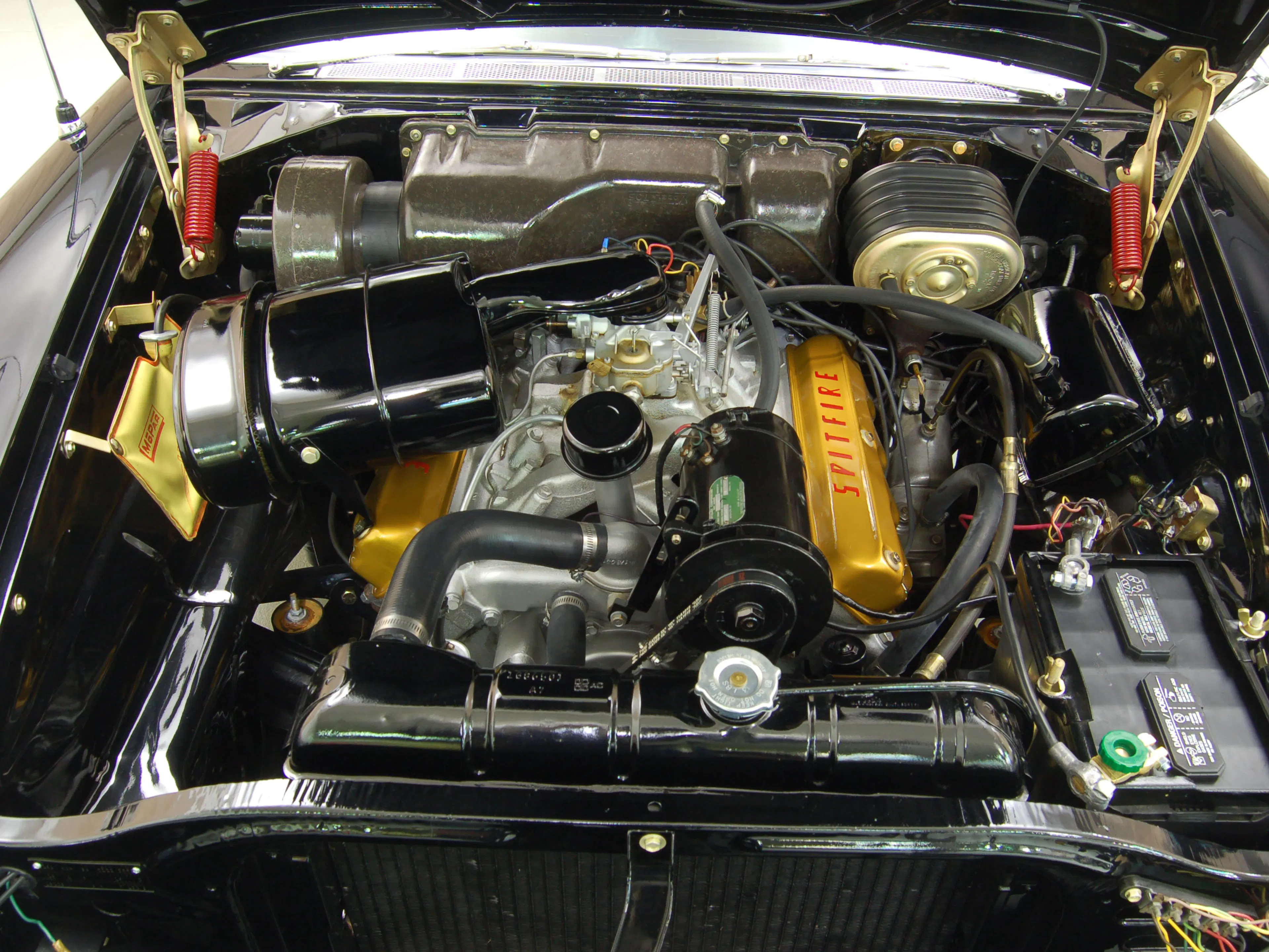 1957 Chrysler Windsor 2dr Convertible Courtesy of Hyman Ltd.