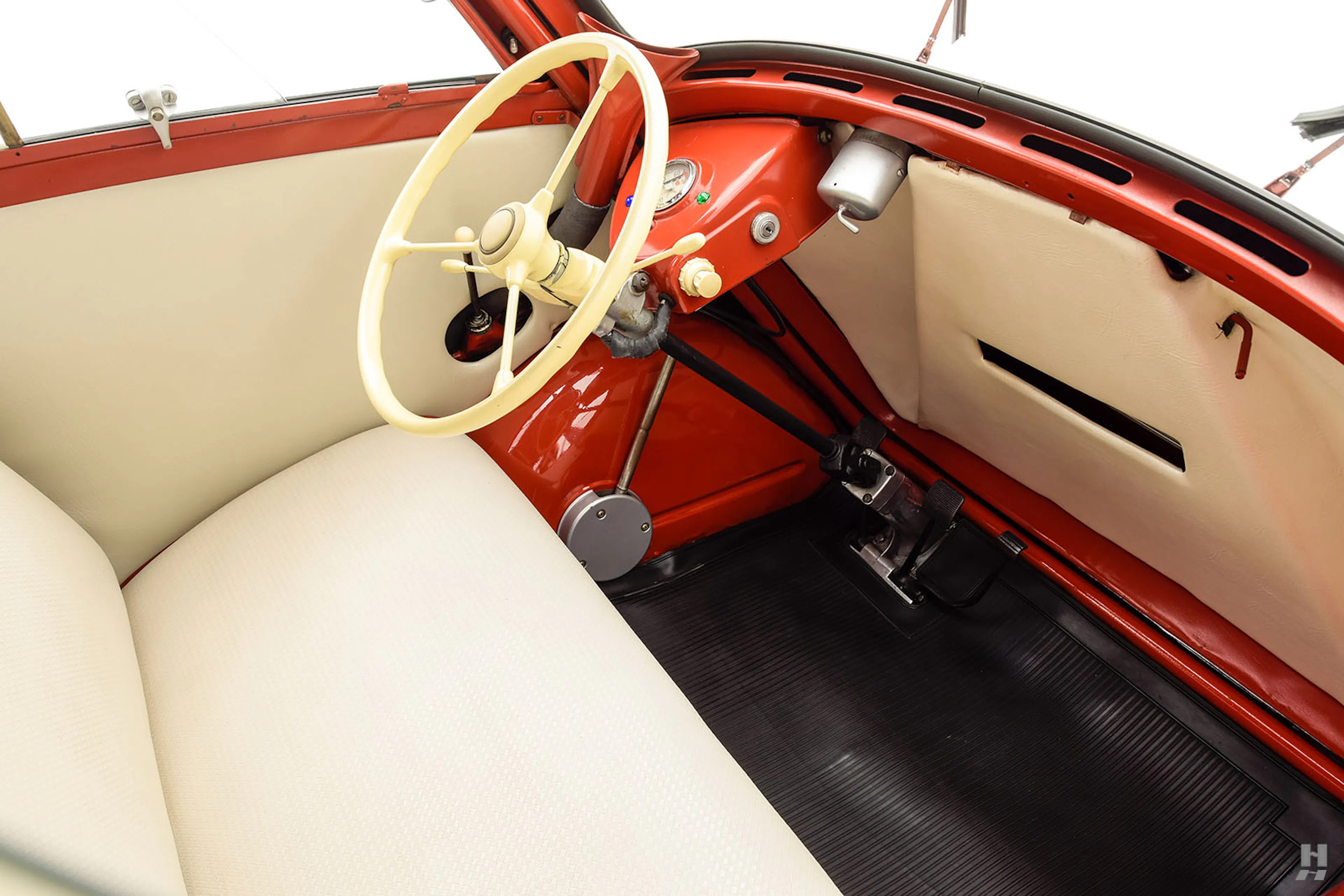 1957 BMW Isetta 300 1dr Cabriolet Courtesy of Hyman Ltd.