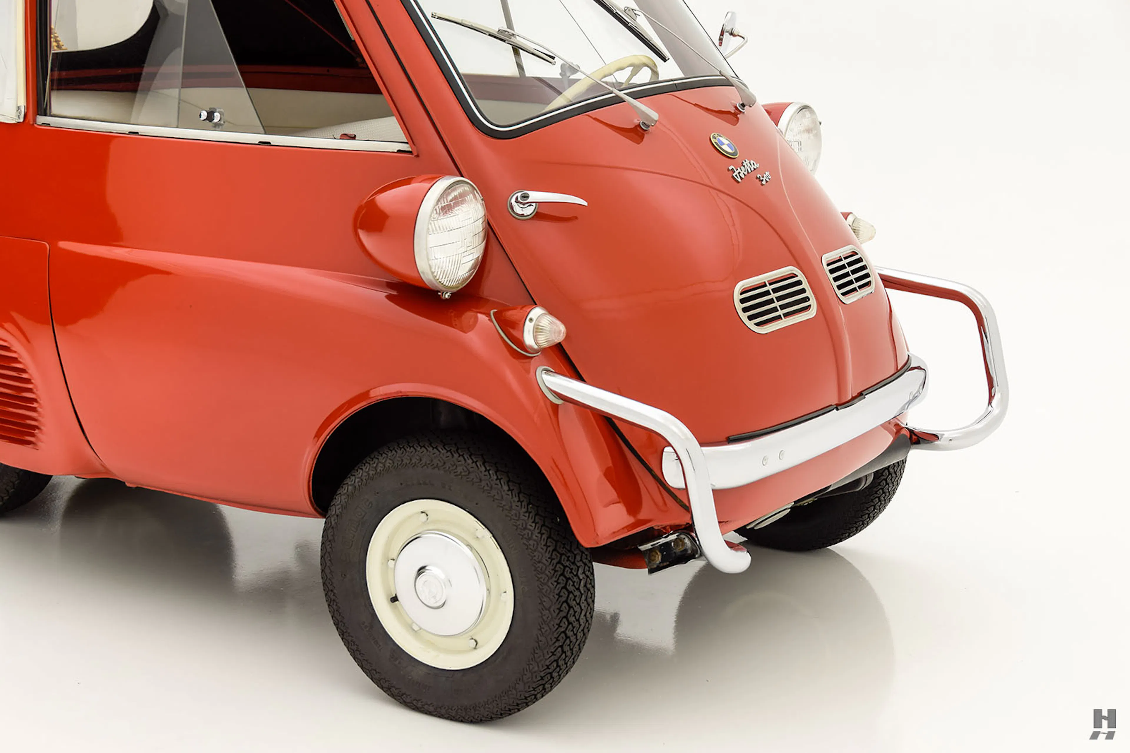 1957 BMW Isetta 300 1dr Cabriolet Courtesy of Hyman Ltd.