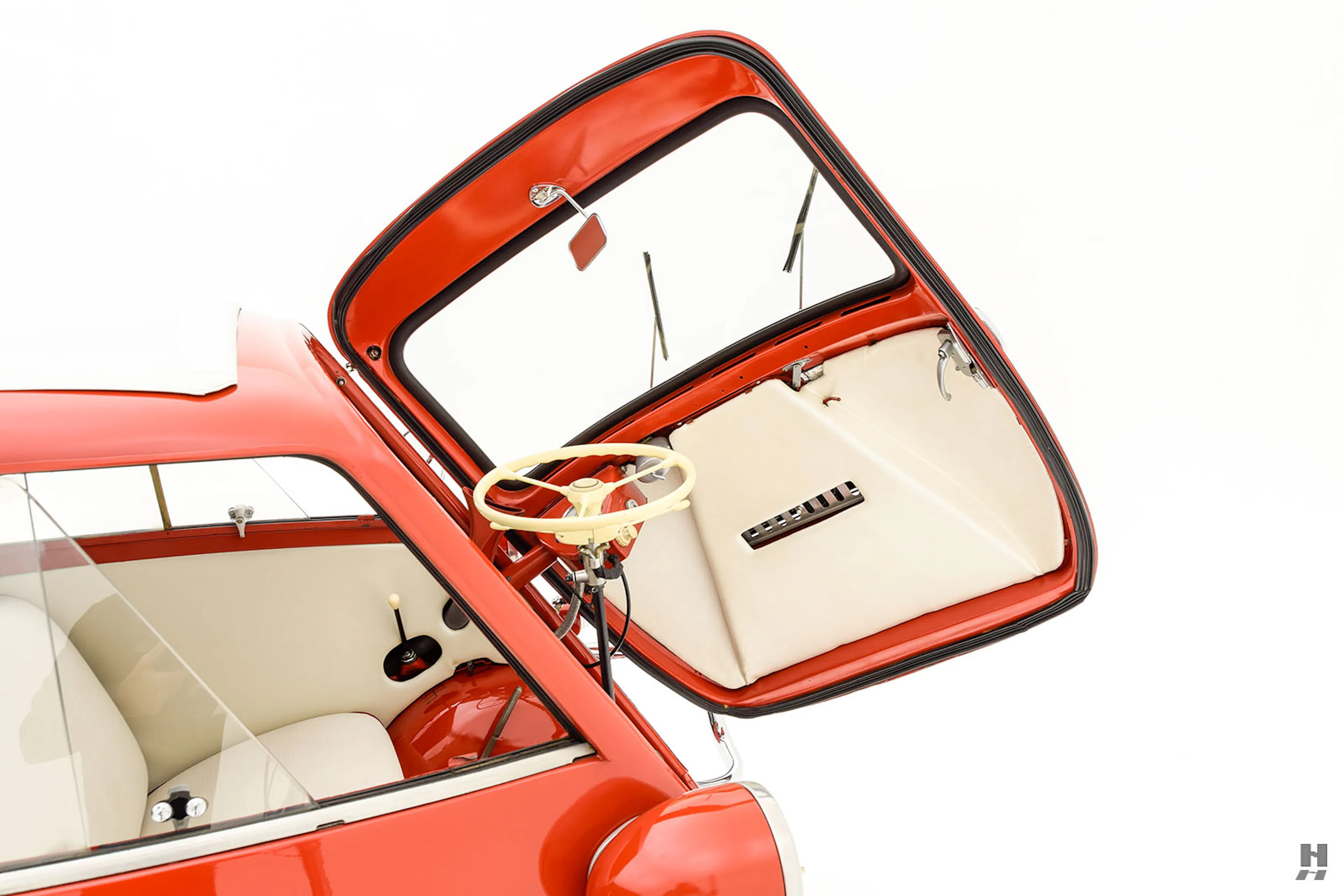 1957 BMW Isetta 300 1dr Cabriolet Courtesy of Hyman Ltd.