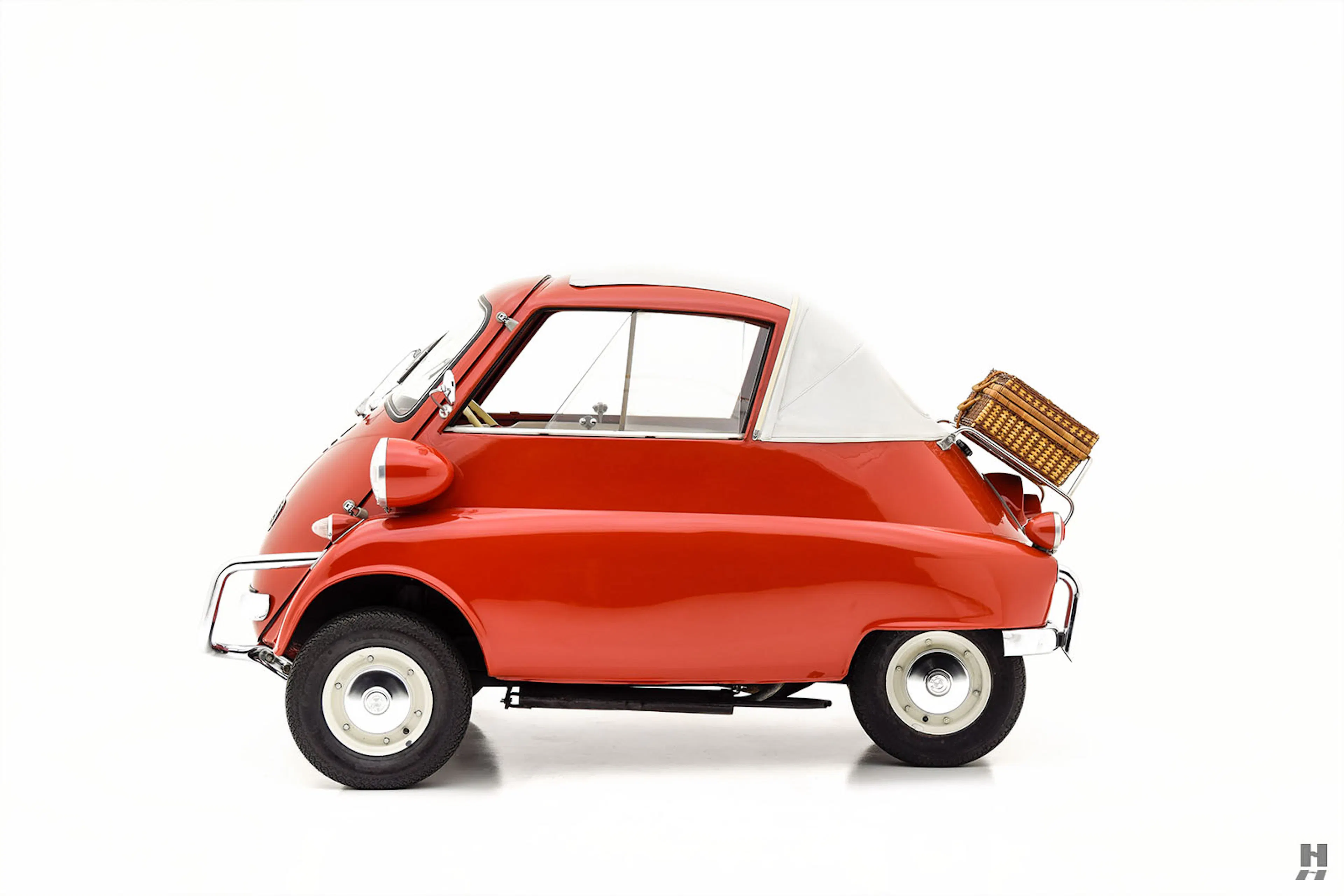 1957 BMW Isetta 300 1dr Cabriolet Courtesy of Hyman Ltd.