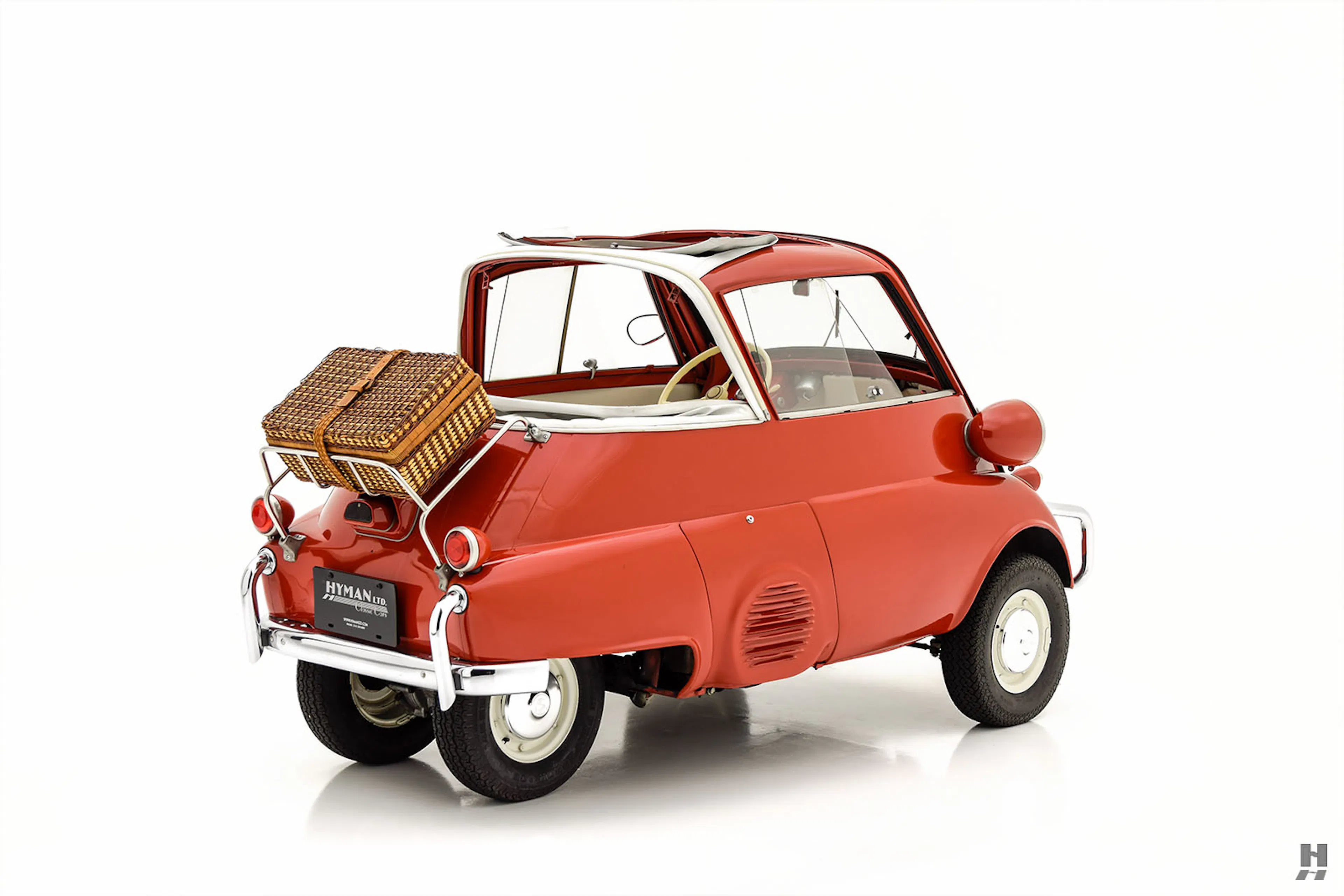 1957 BMW Isetta 300 1dr Cabriolet Courtesy of Hyman Ltd.