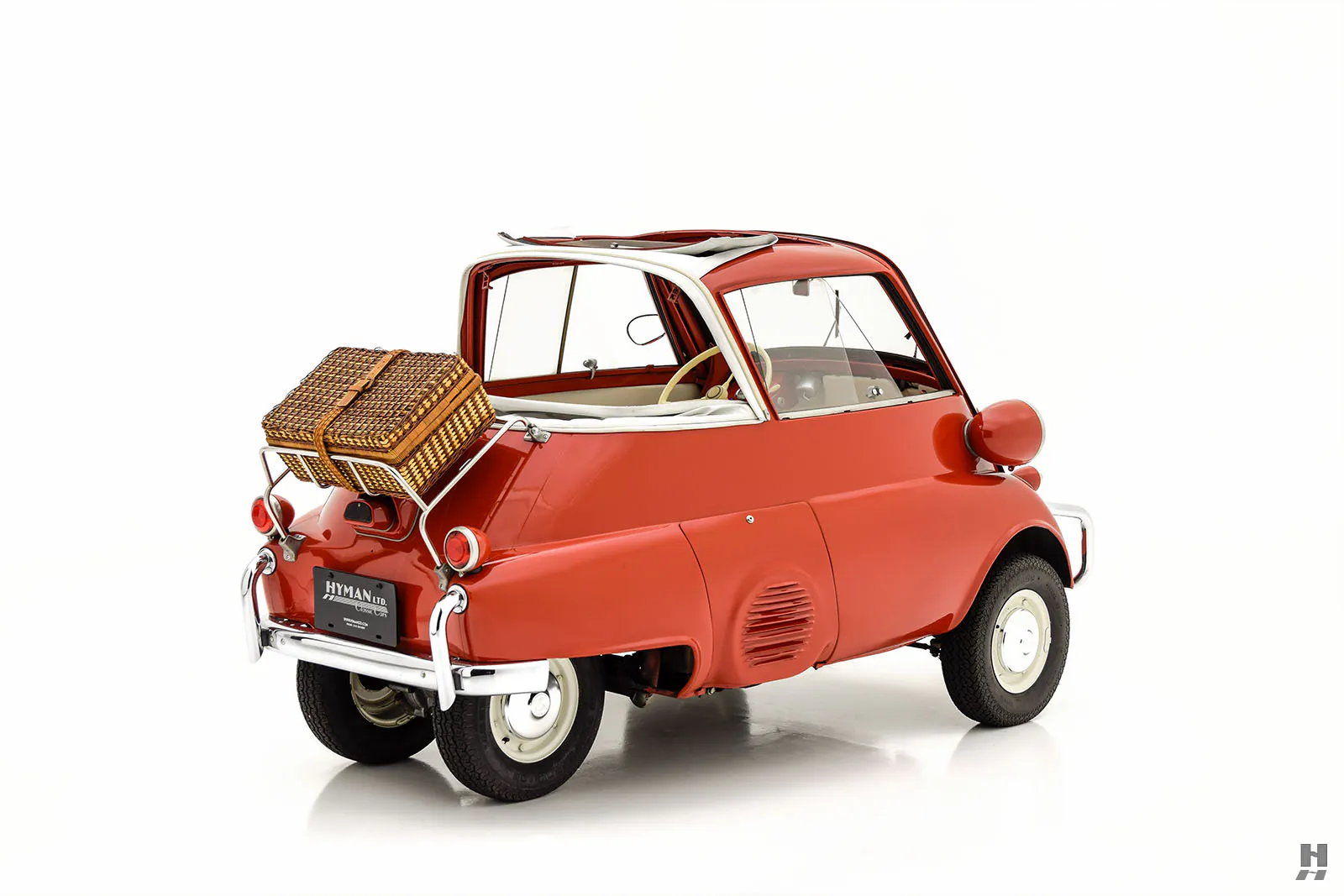 1957 BMW Isetta 300 1dr Cabriolet Courtesy of Hyman Ltd.