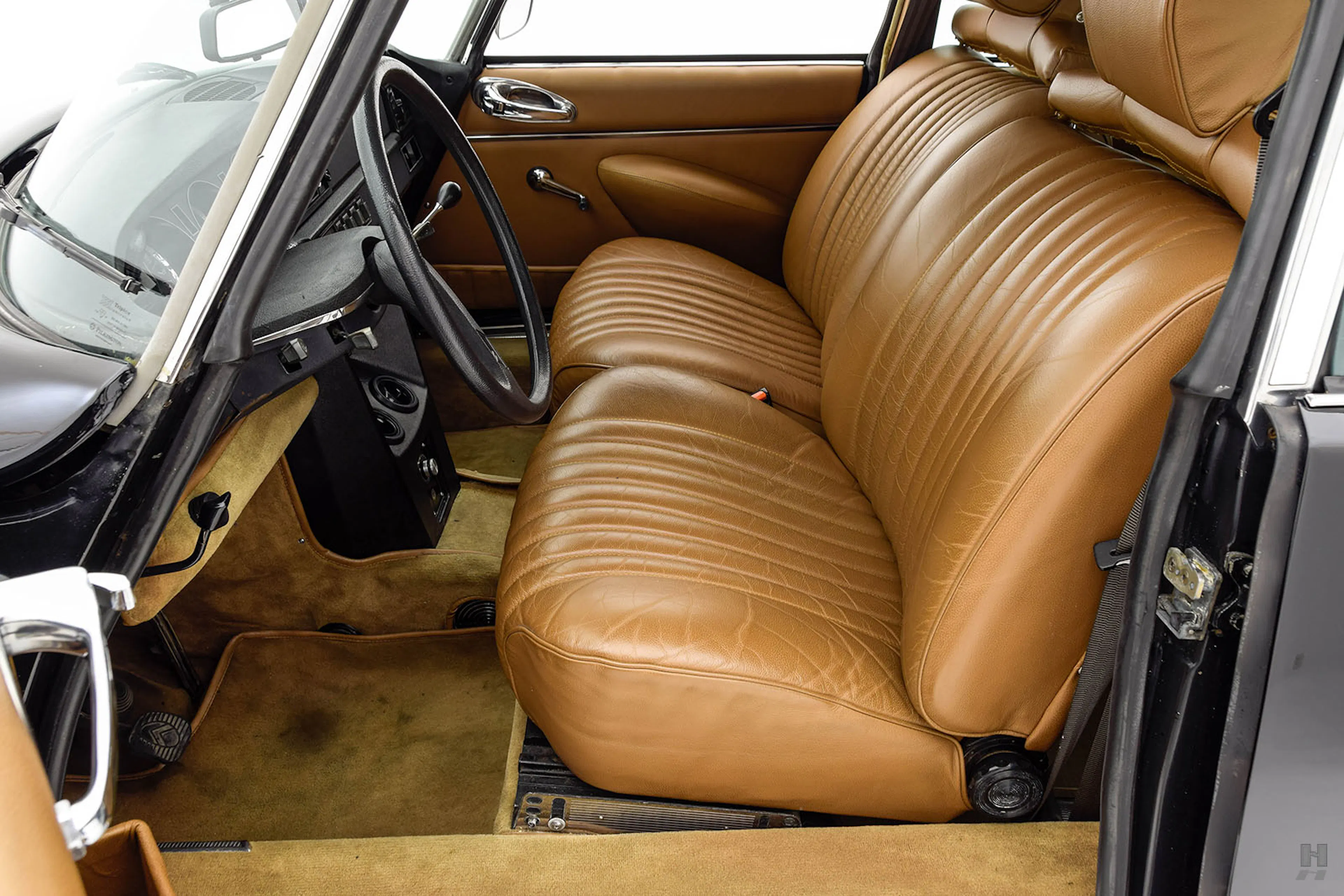1972 Citroën DS21 Pallas 4dr Sedan Courtesy of Hyman Ltd.