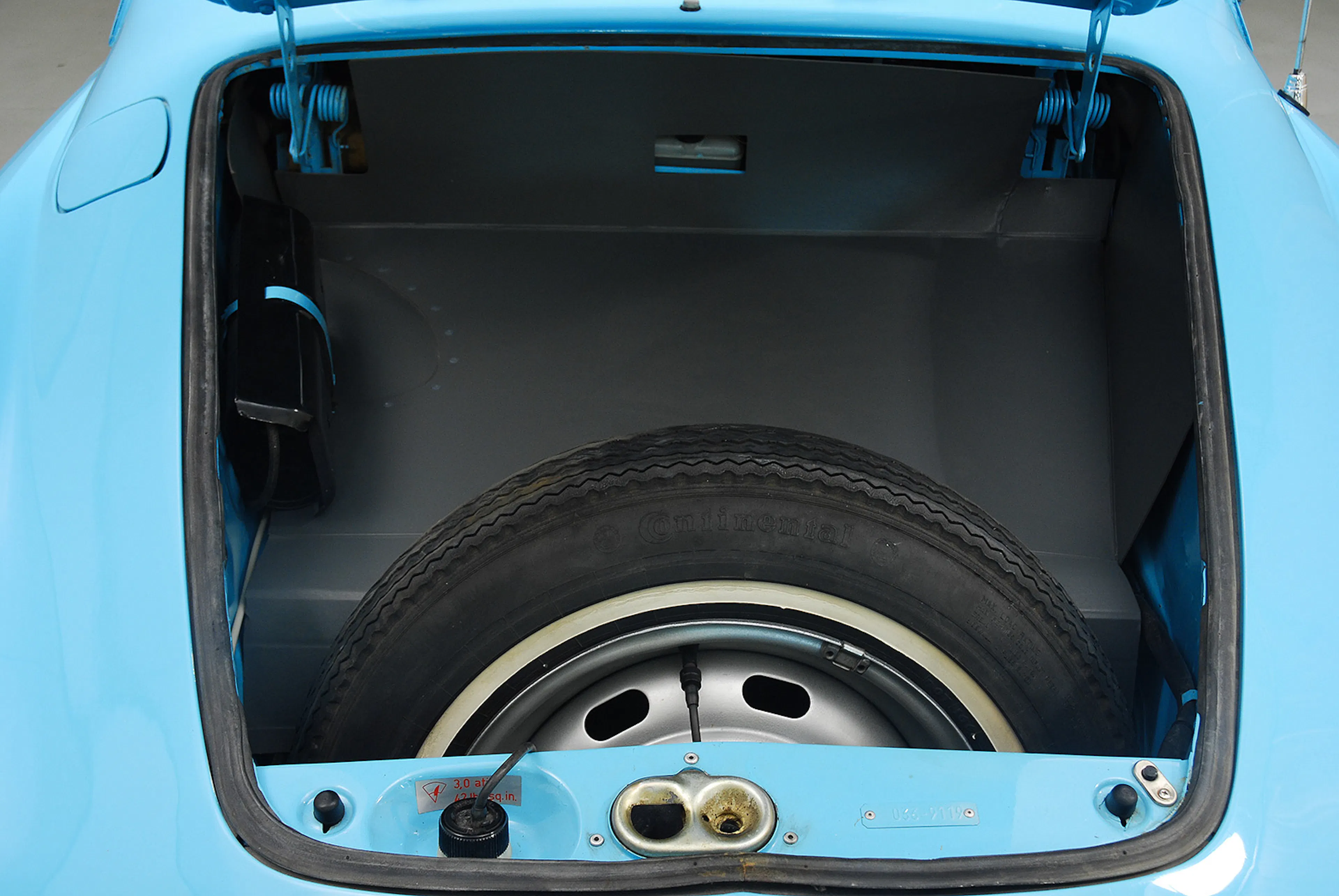 1974 Volkswagen Karmann Ghia 2dr Coupe Courtesy of Hyman Ltd.