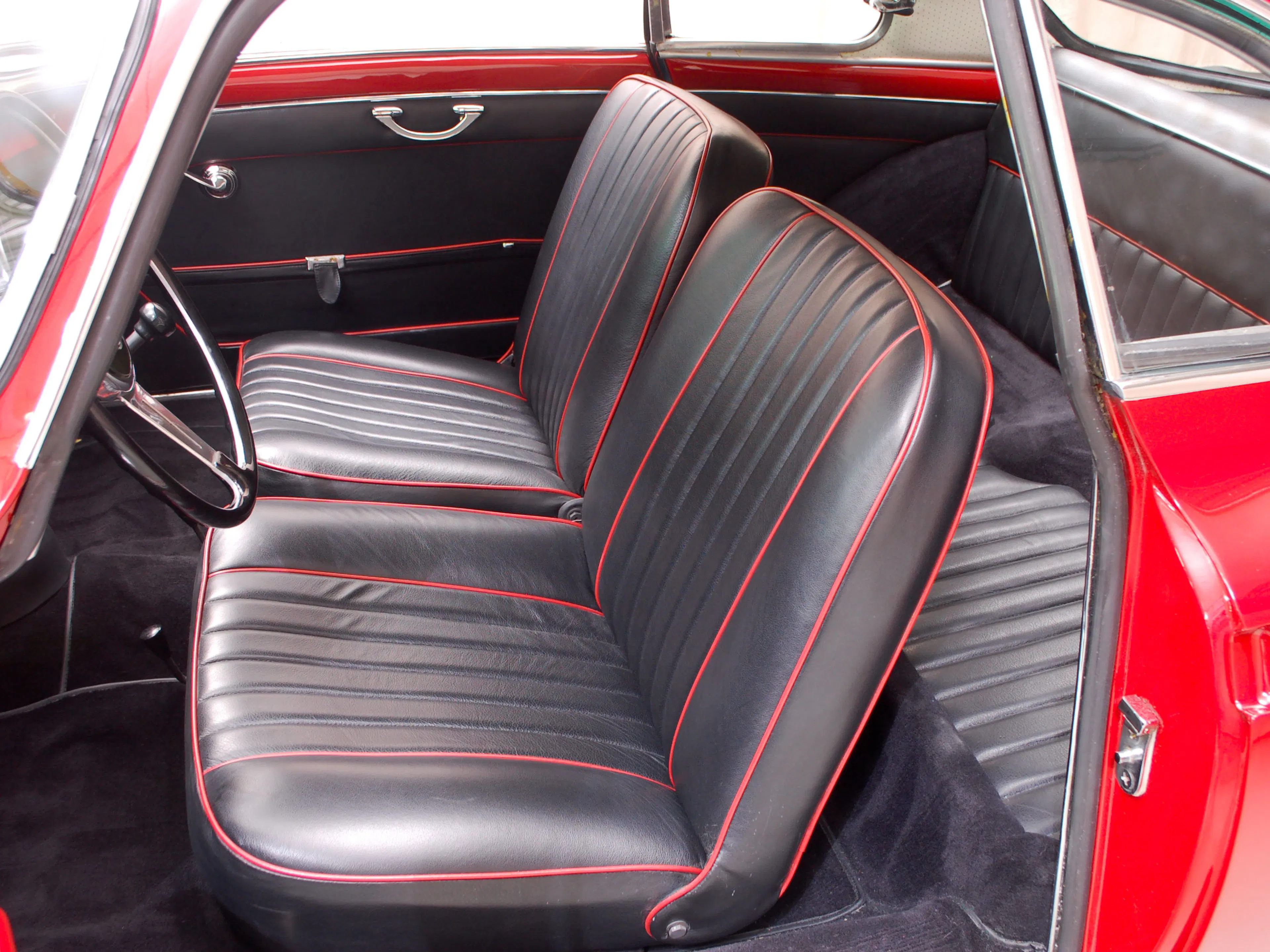 1961 Alfa Romeo Giulietta Sprint Speciale 2dr Coupe Courtesy of Hyman Ltd.