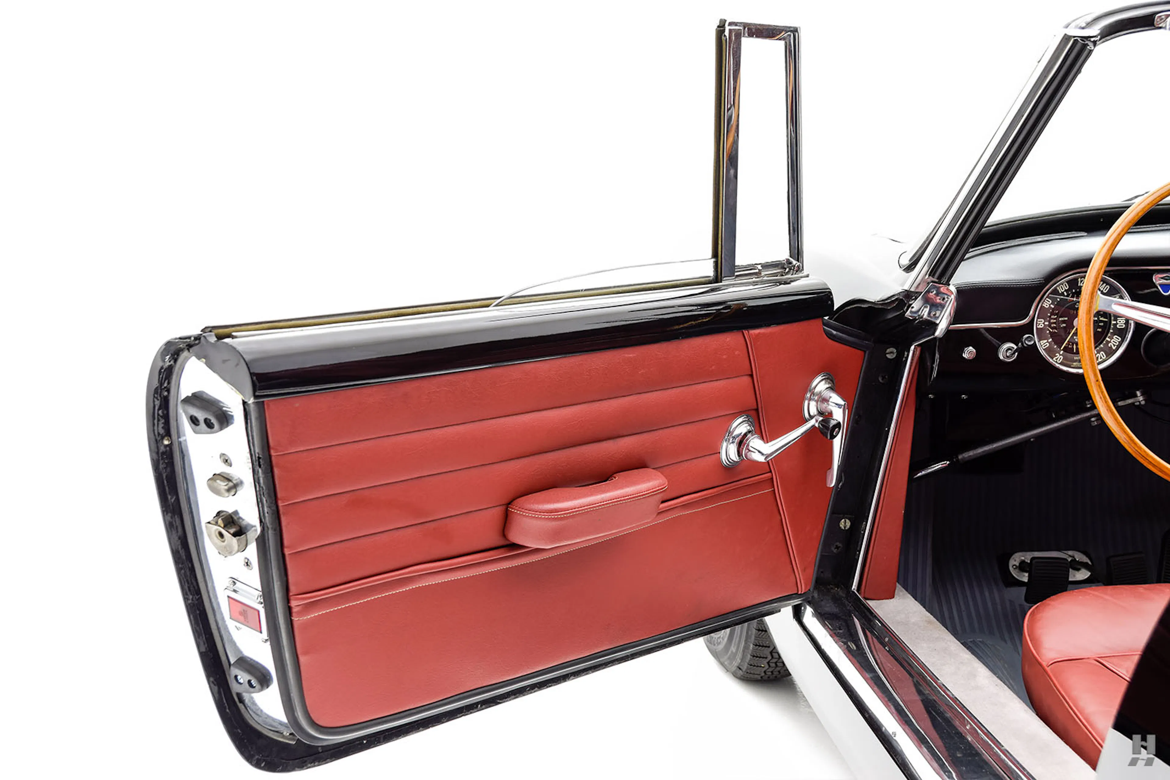 1963 Lancia Flaminia Touring GT 2dr Convertible Courtesy of Hyman Ltd.