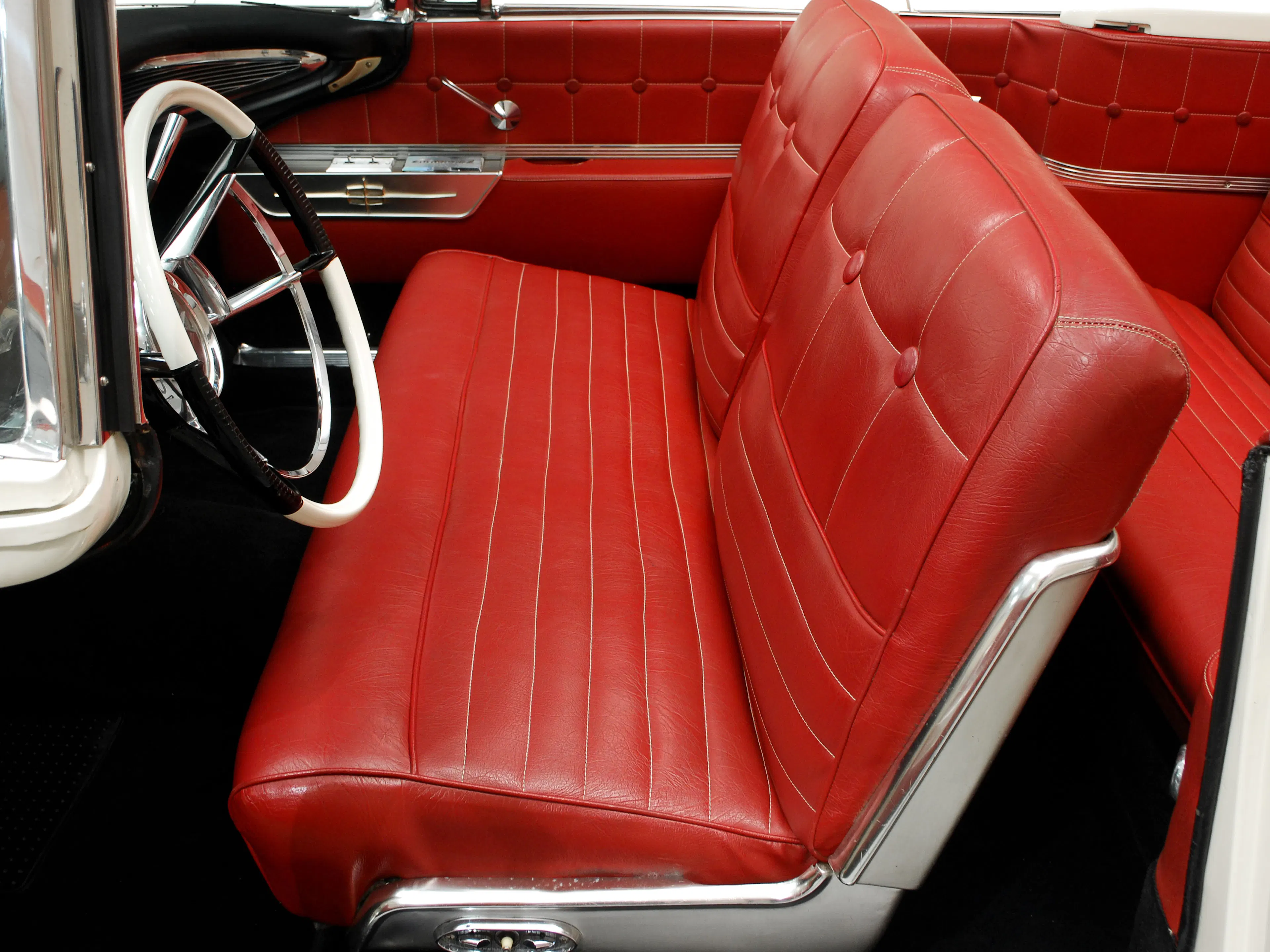 1959 Lincoln Continental Mk IV 2dr Convertible Courtesy of Hyman Ltd.