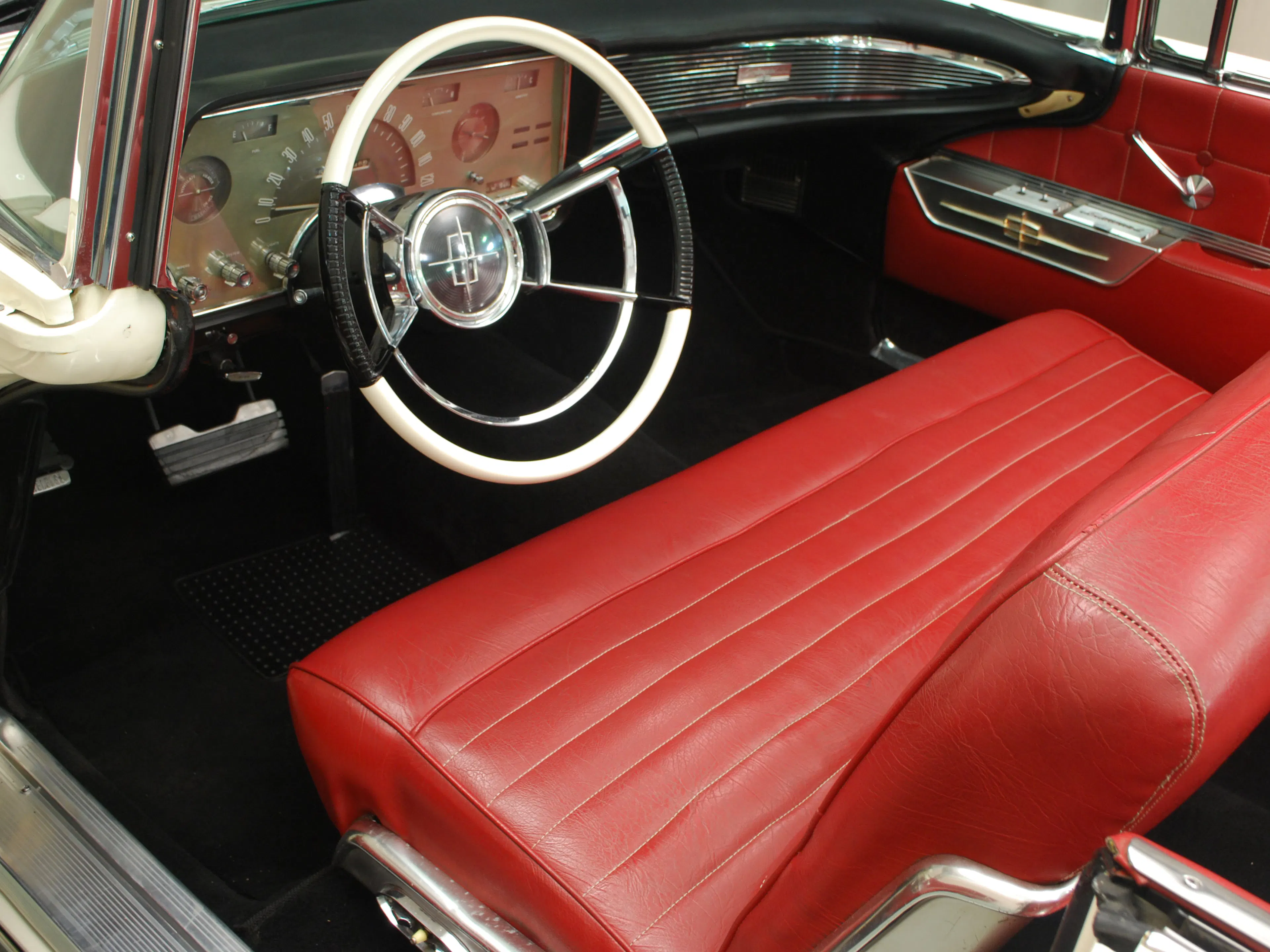 1959 Lincoln Continental Mk IV 2dr Convertible Courtesy of Hyman Ltd.