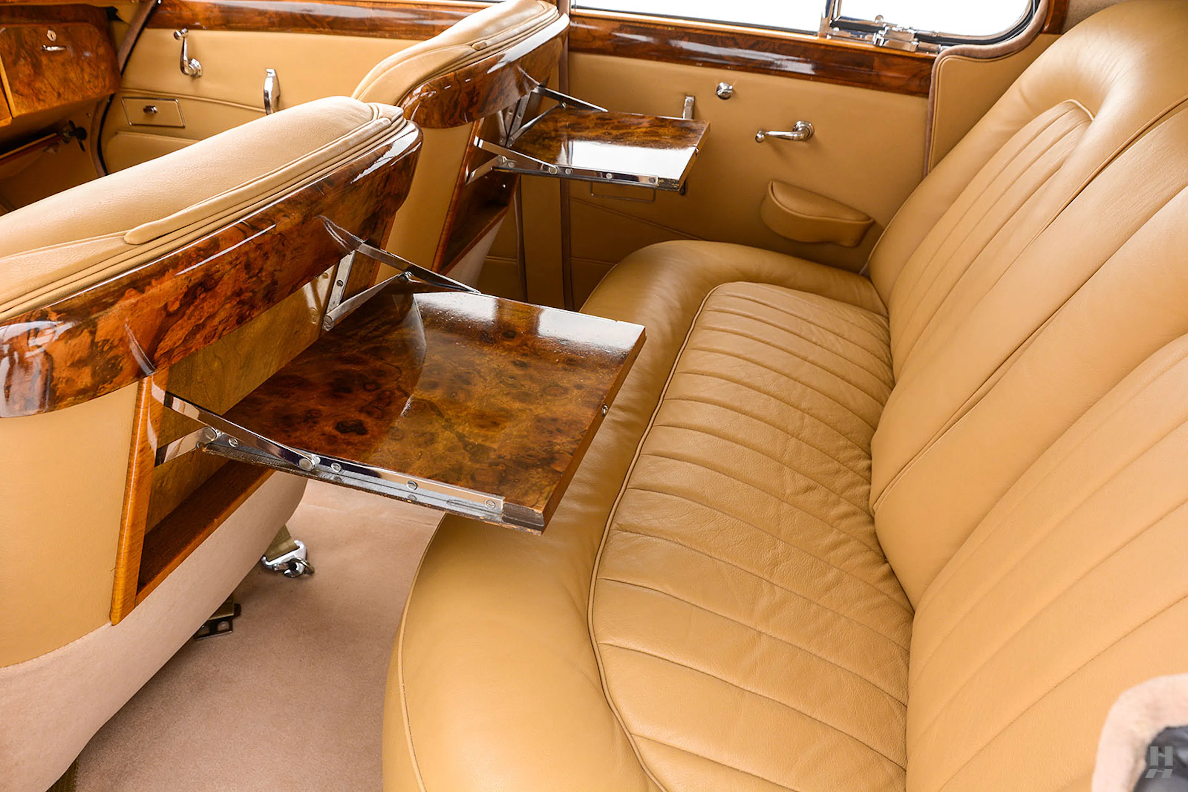 1960 Jaguar Mark IX 4dr Sedan Courtesy of Hyman Ltd.