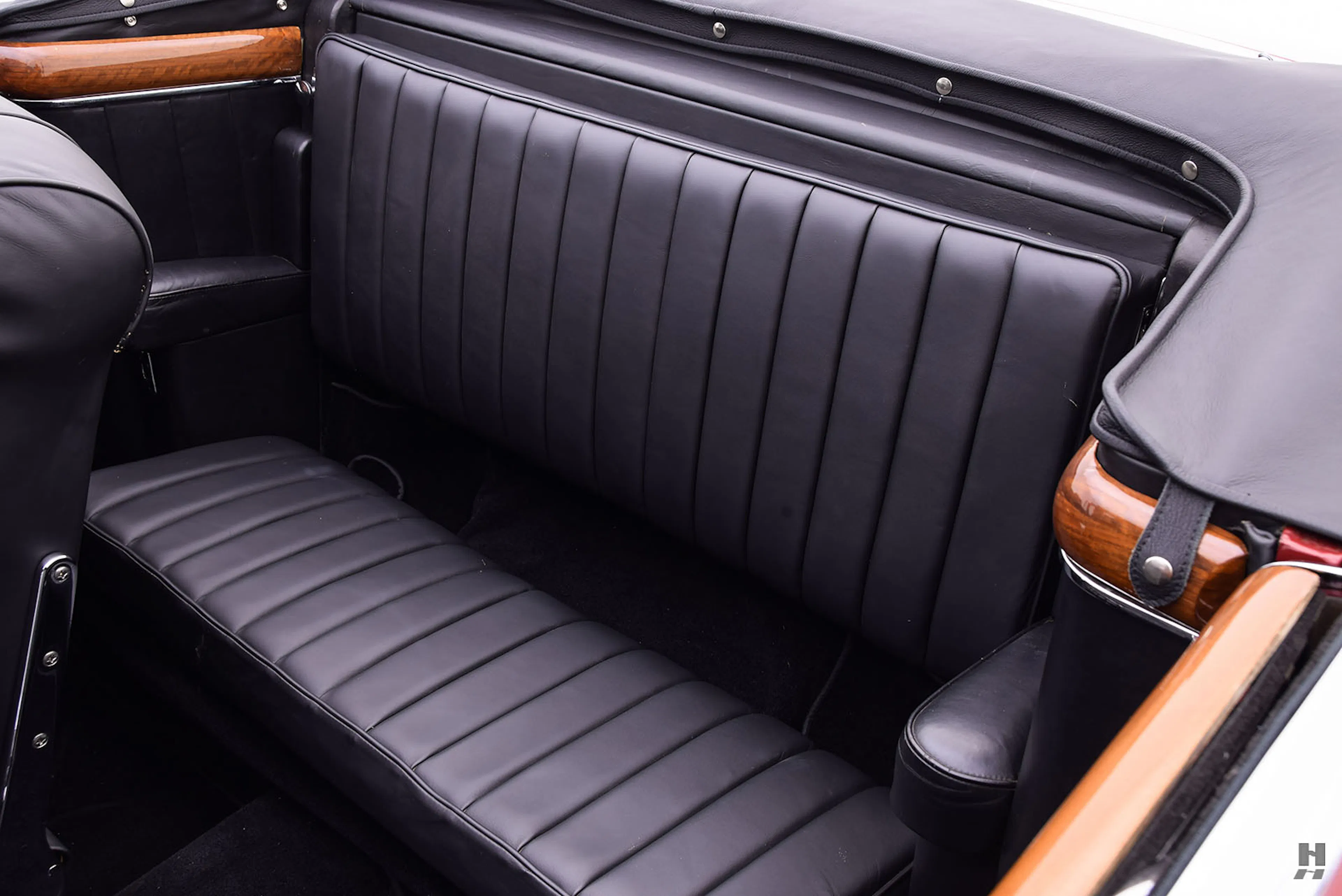 1960 Mercedes-Benz 220SEb 2dr Convertible Courtesy of Hyman Ltd.