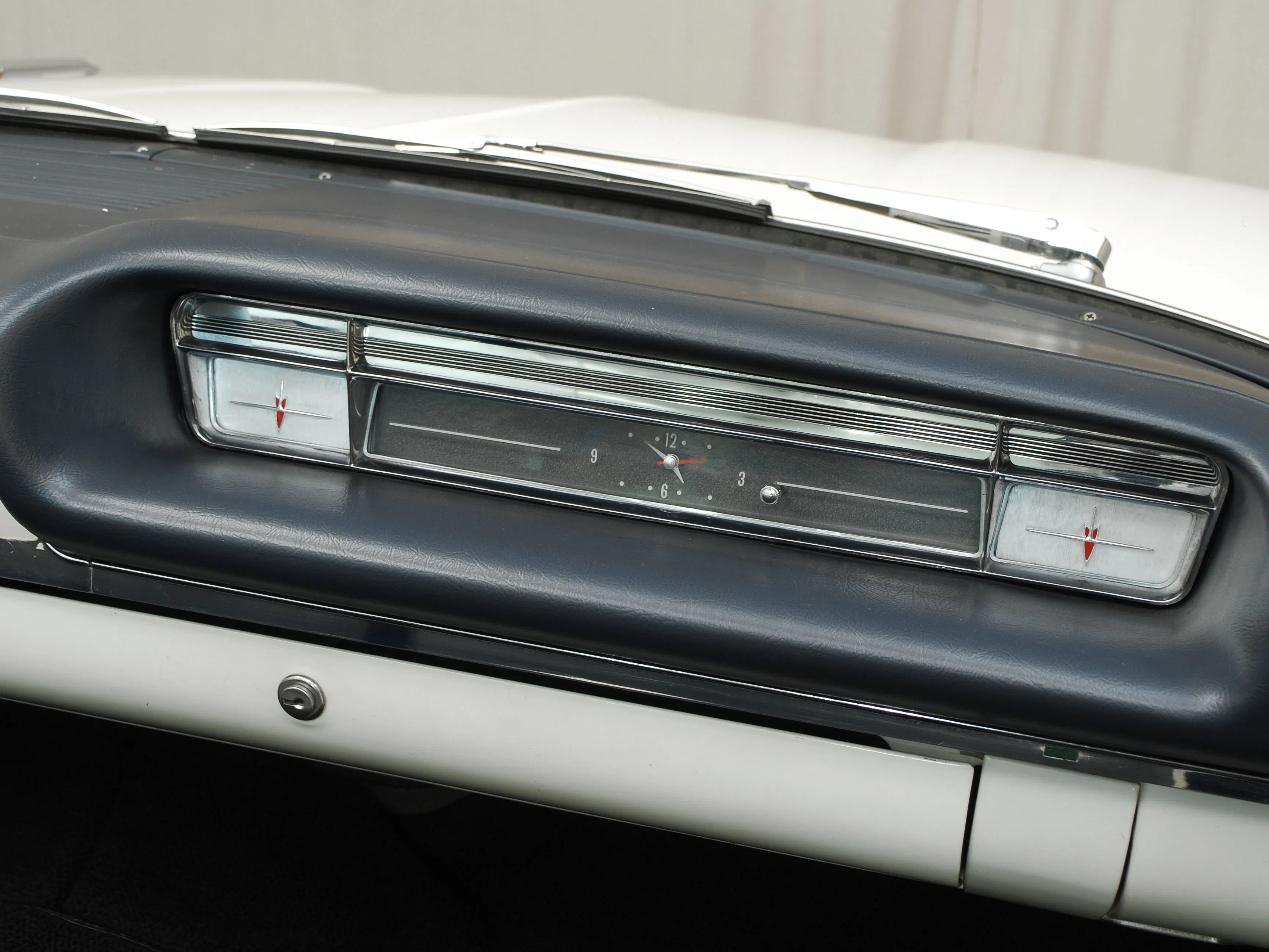 1959 Oldsmobile Super 88 2dr Convertible Courtesy of Hyman Ltd.