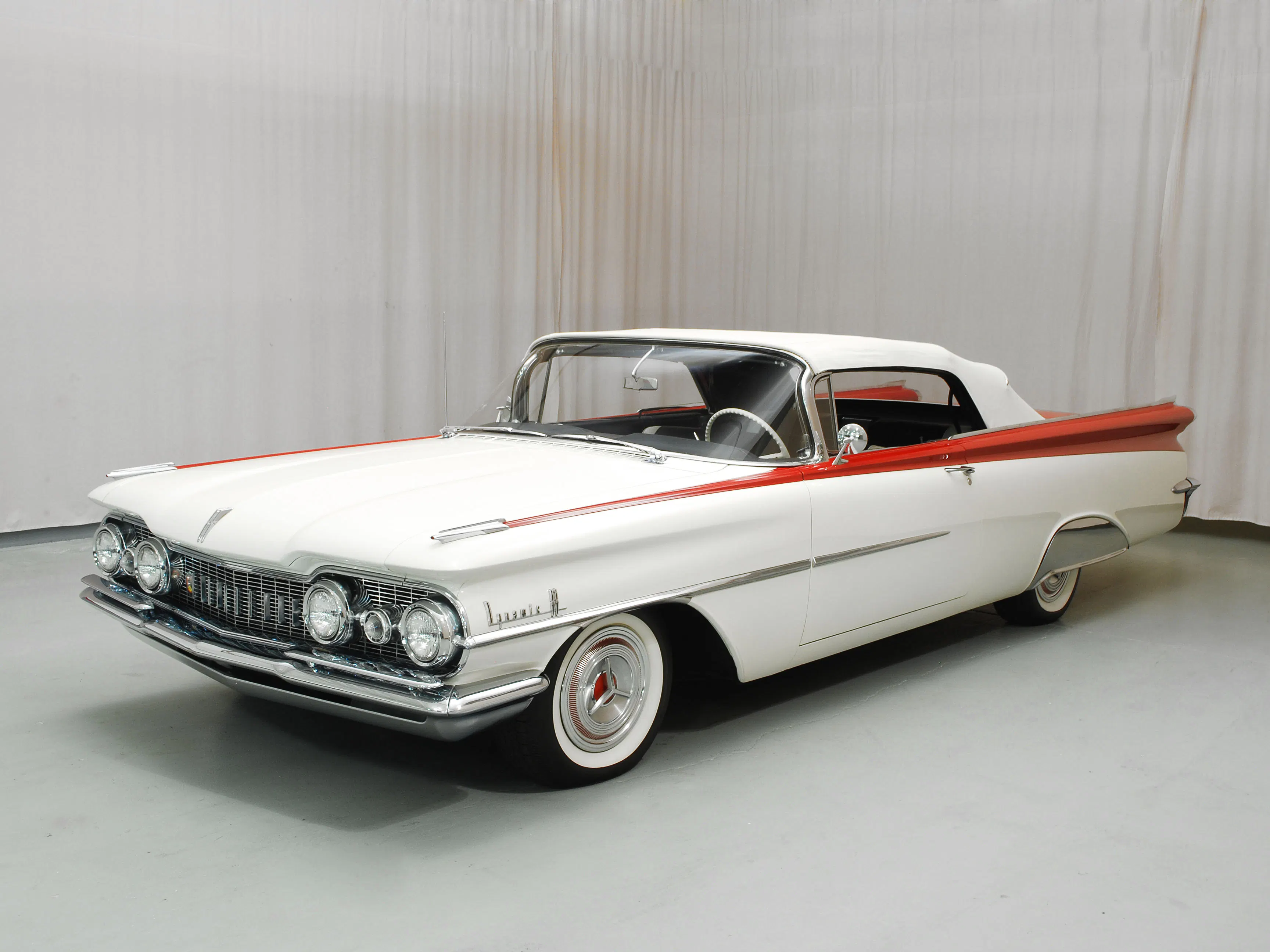 1959 Oldsmobile Super 88 2dr Convertible Courtesy of Hyman Ltd.