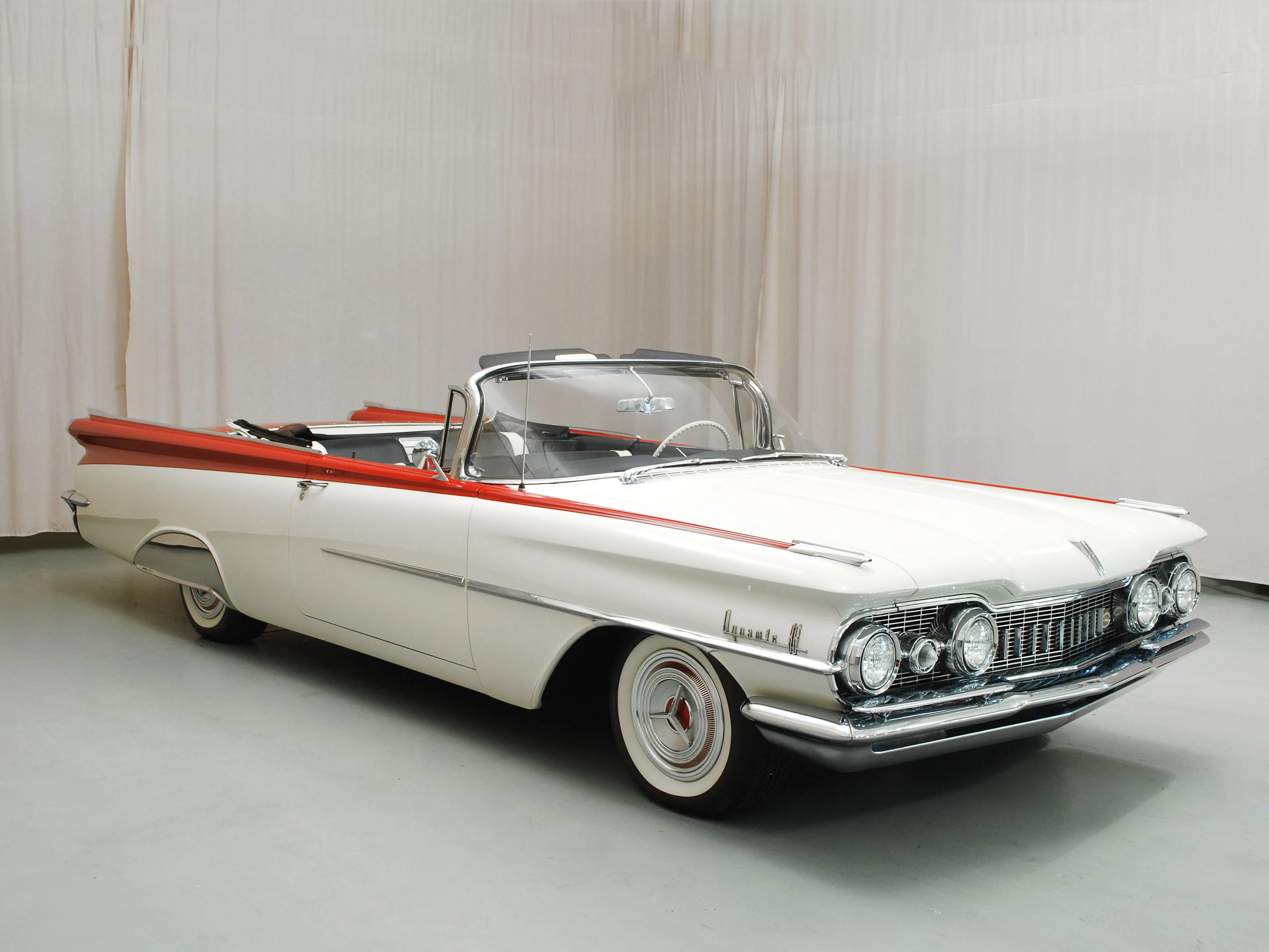 1959 Oldsmobile Super 88 2dr Convertible Courtesy of Hyman Ltd.