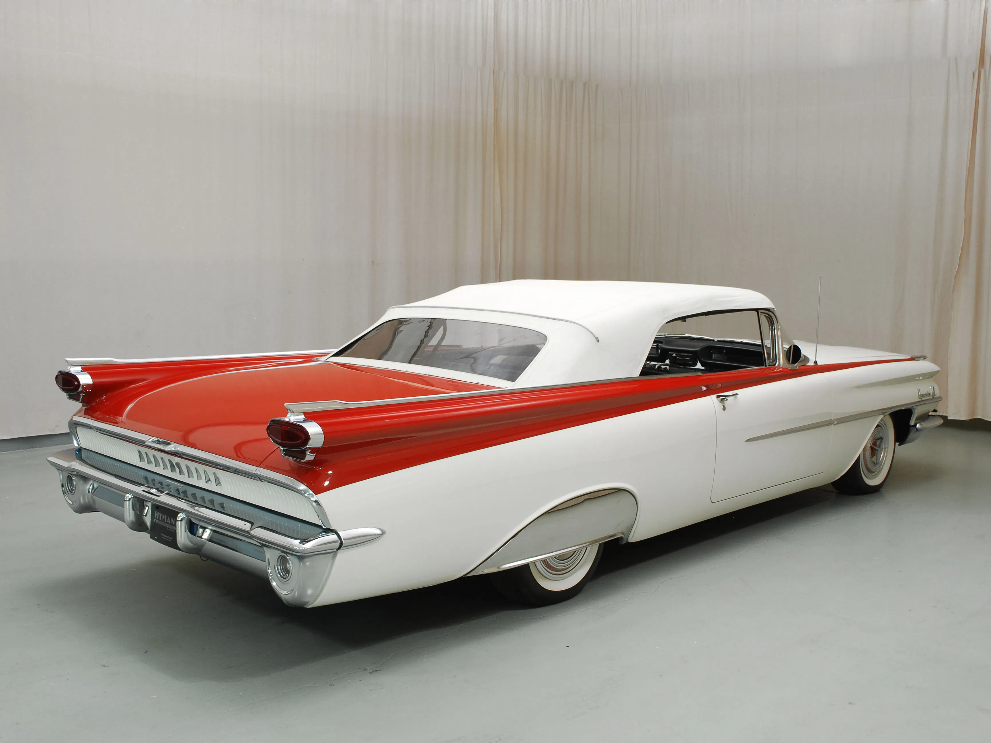 1959 Oldsmobile Super 88 2dr Convertible Courtesy of Hyman Ltd.