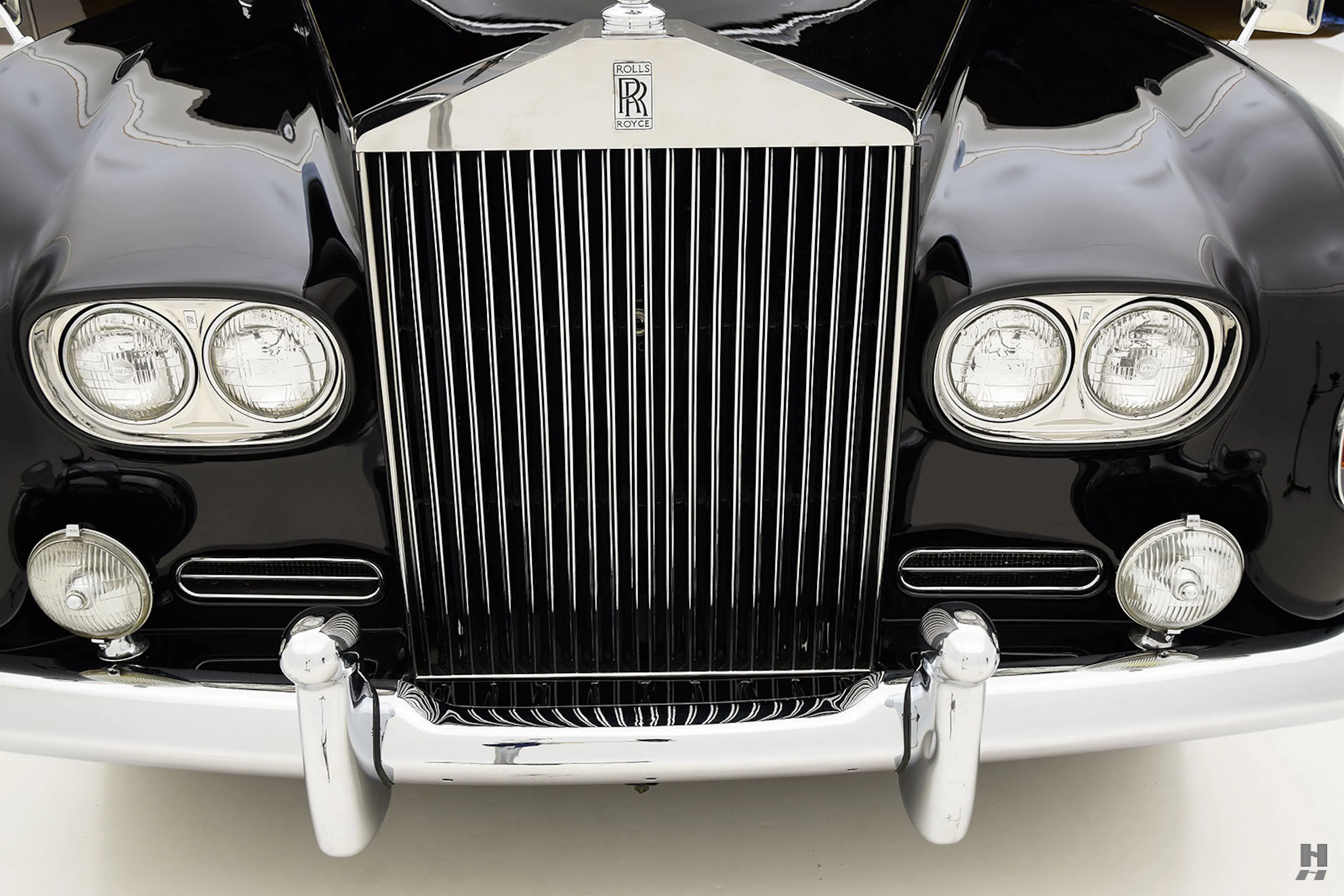 1960 Rolls-Royce Phantom V Park Ward 4dr Limousine Courtesy of Hyman Ltd.