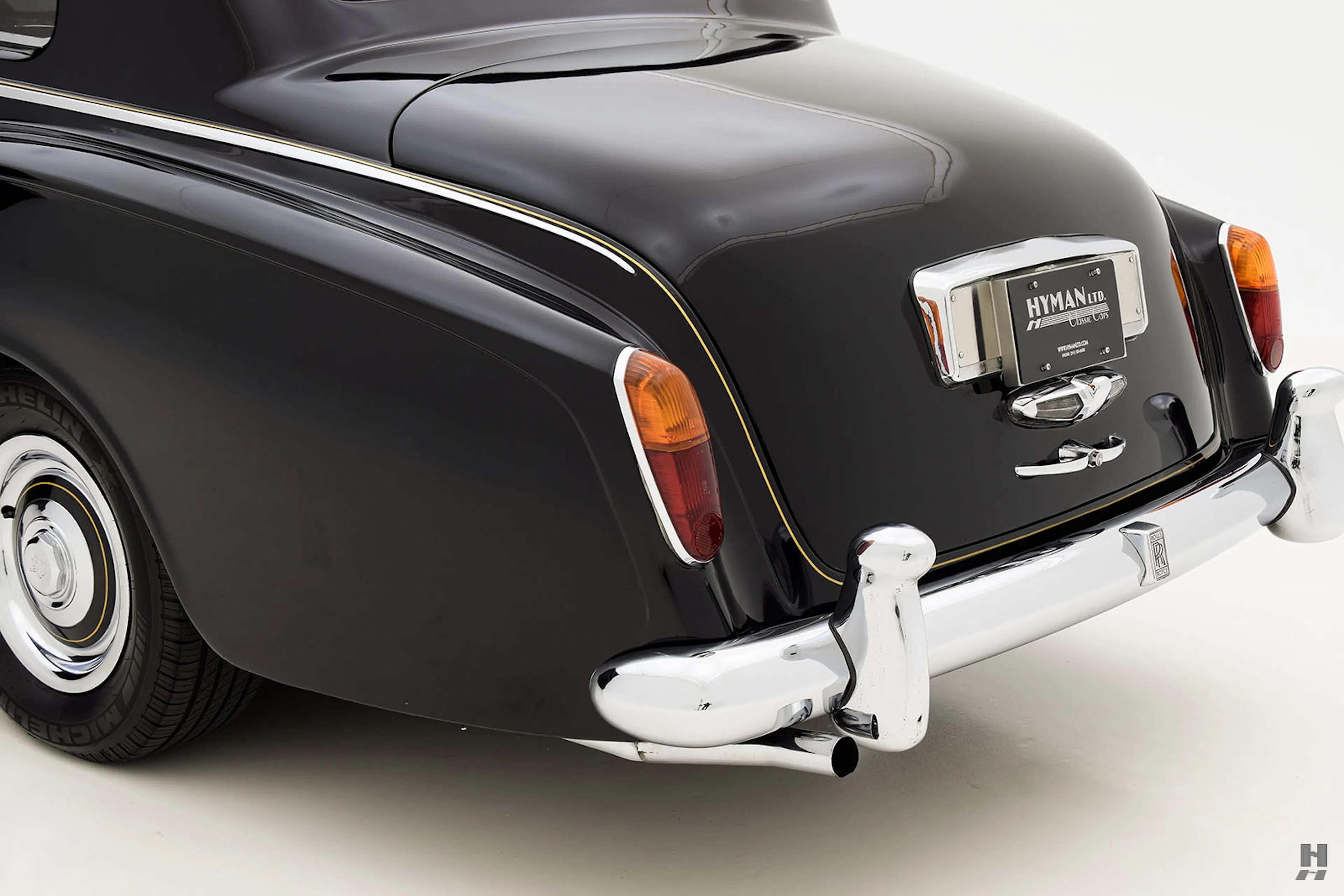 1960 Rolls-Royce Phantom V Park Ward 4dr Limousine Courtesy of Hyman Ltd.