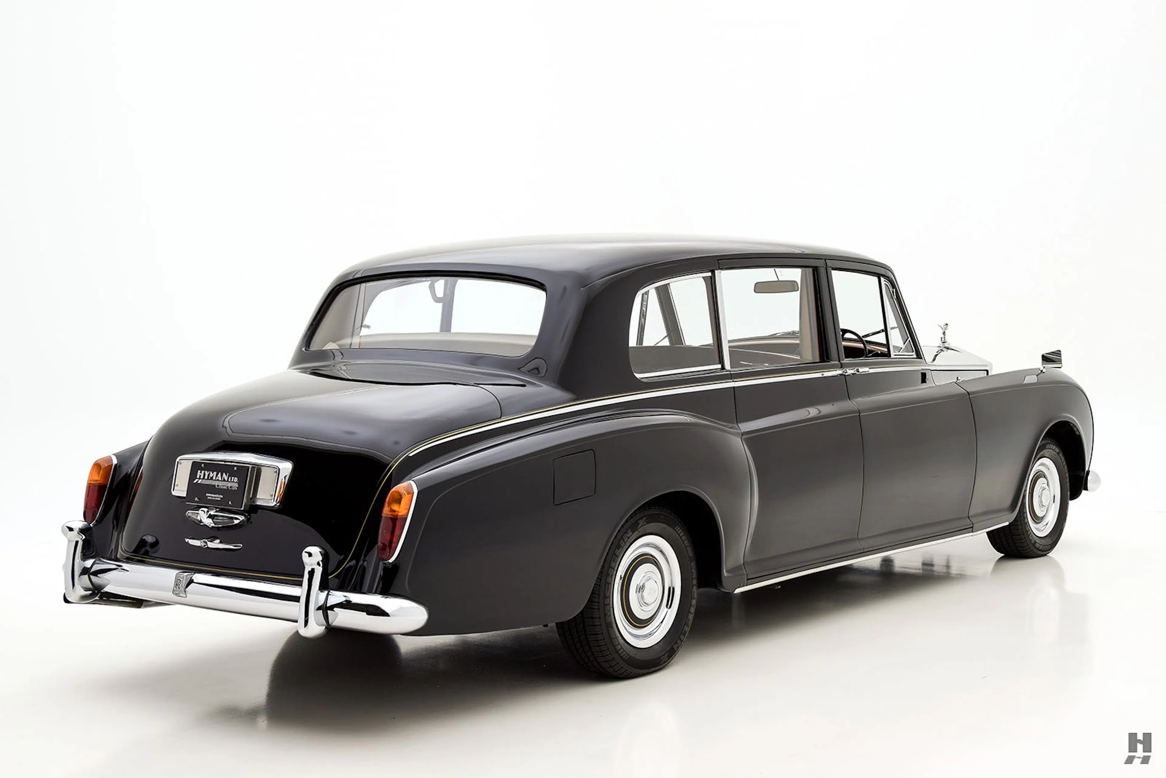 1960 Rolls-Royce Phantom V Park Ward 4dr Limousine Courtesy of Hyman Ltd.