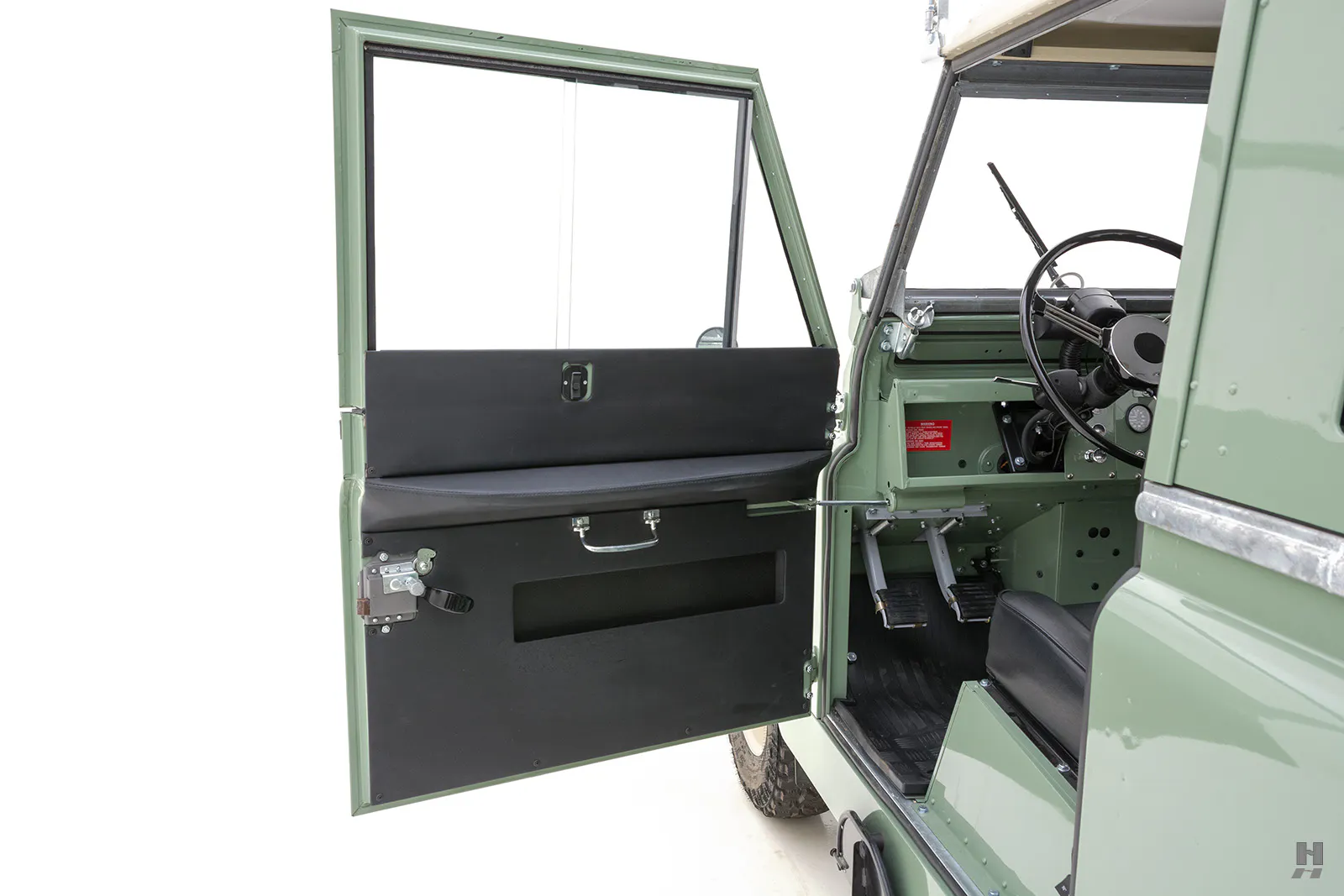 1961 Land Rover Series II 88 2dr Wagon 4x4 Courtesy of Hyman Ltd.