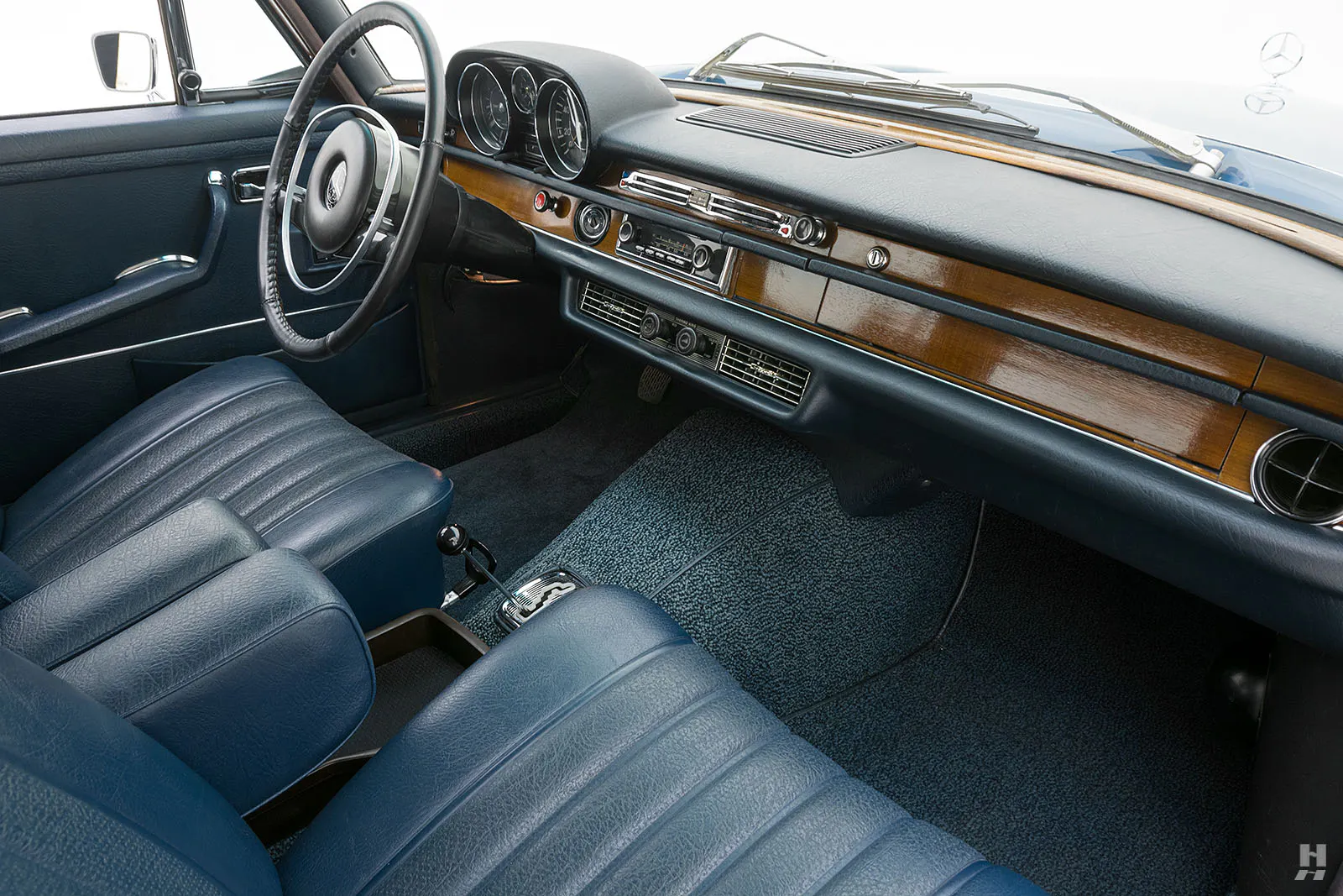 1969 Mercedes-Benz 280S 4dr Sedan Courtesy of Hyman Ltd.