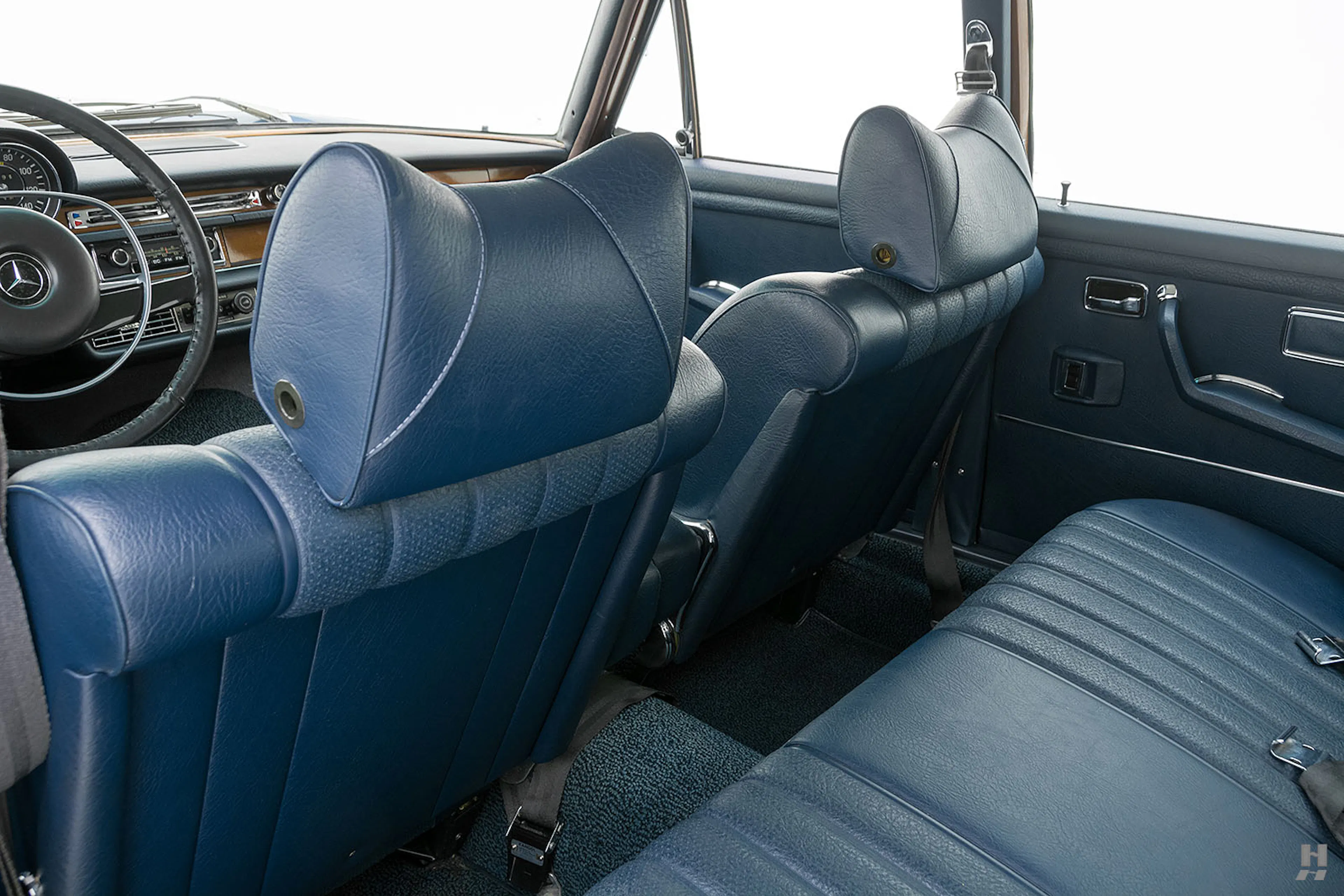1969 Mercedes-Benz 280S 4dr Sedan Courtesy of Hyman Ltd.