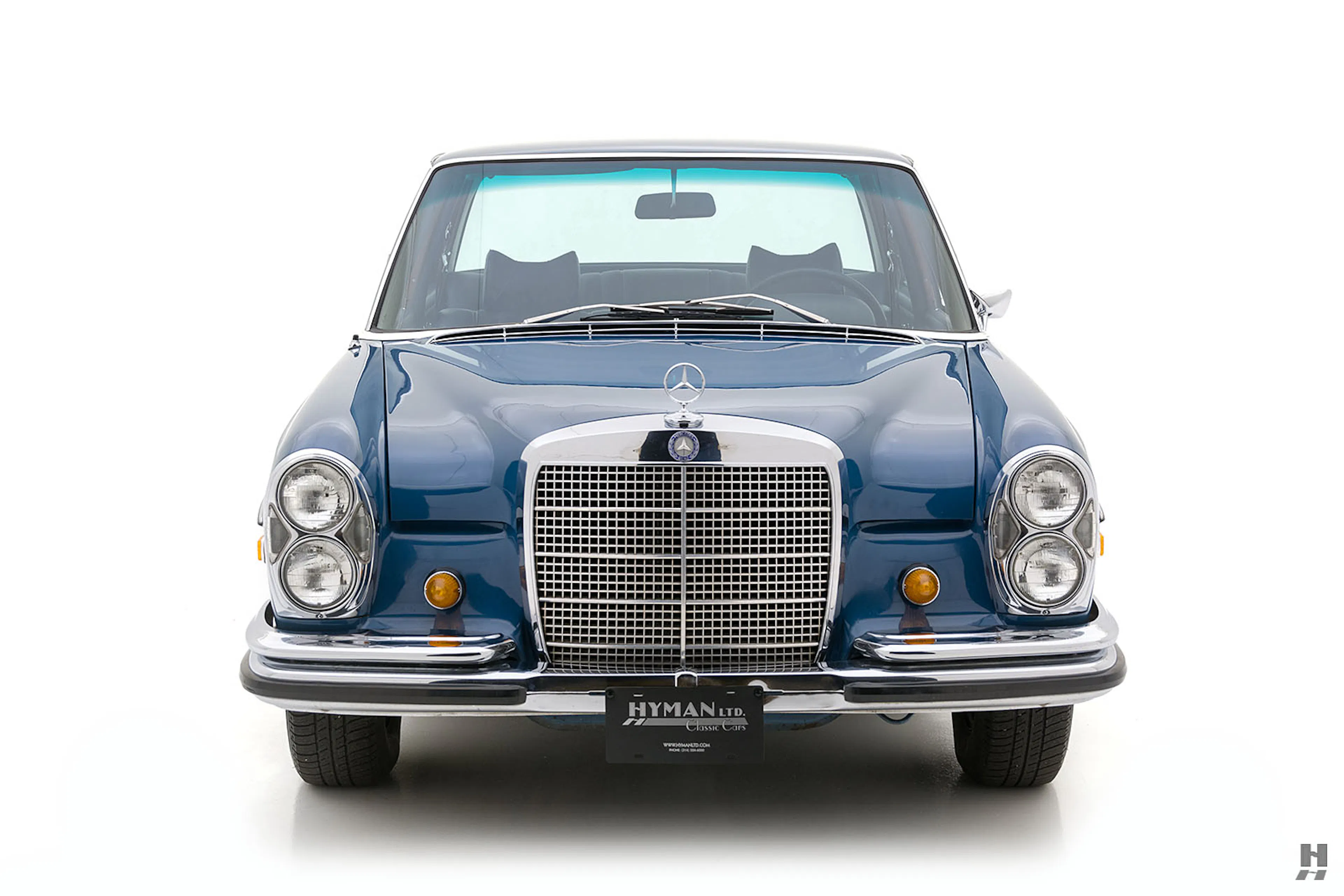 1969 Mercedes-Benz 280S 4dr Sedan Courtesy of Hyman Ltd.