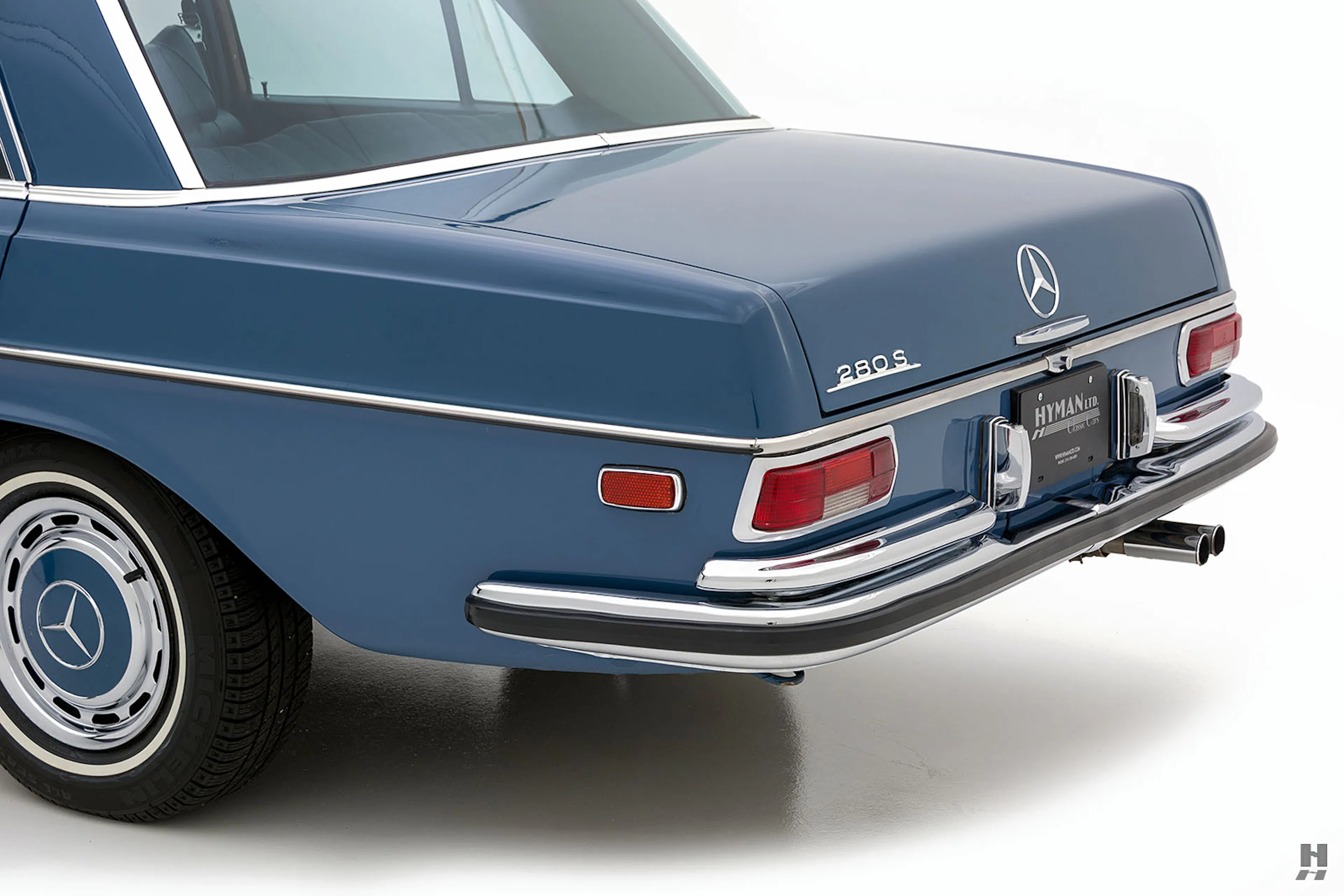1969 Mercedes-Benz 280S 4dr Sedan Courtesy of Hyman Ltd.