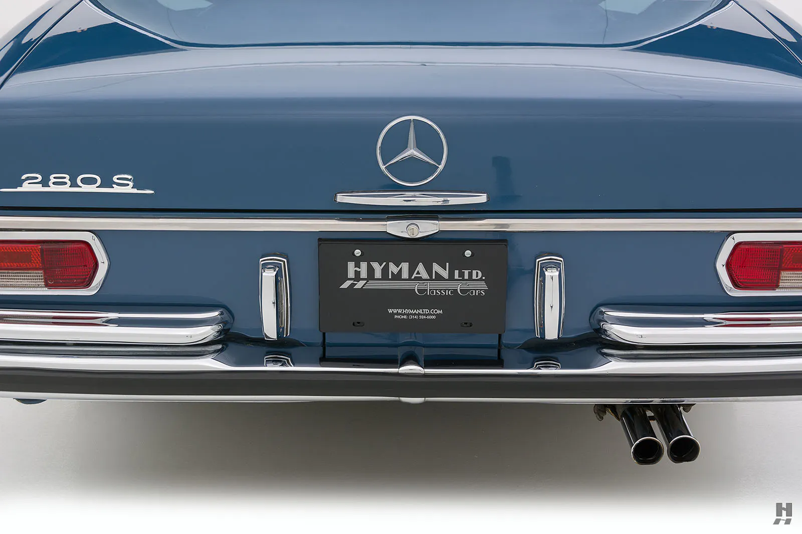 1969 Mercedes-Benz 280S 4dr Sedan Courtesy of Hyman Ltd.