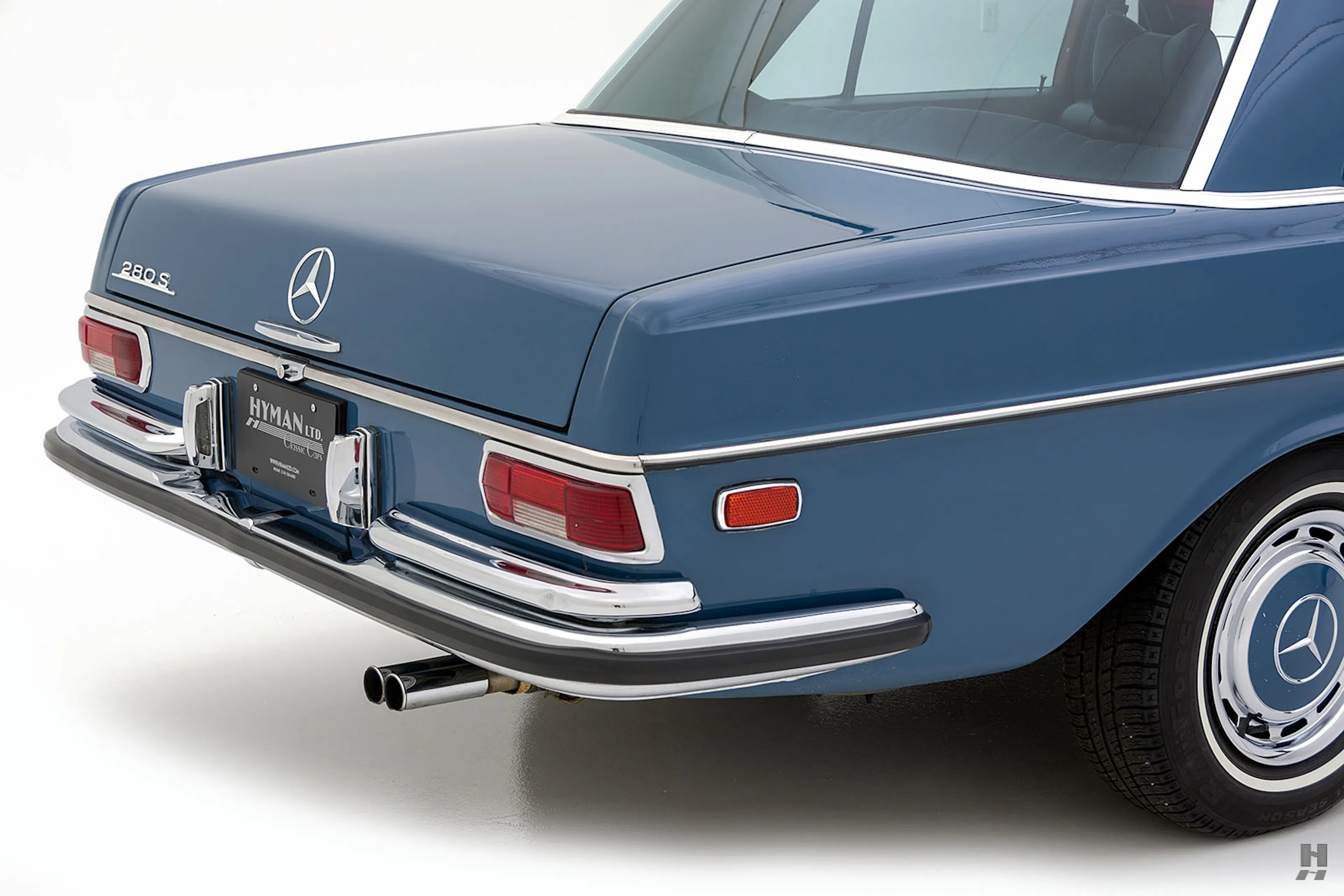 1969 Mercedes-Benz 280S 4dr Sedan Courtesy of Hyman Ltd.