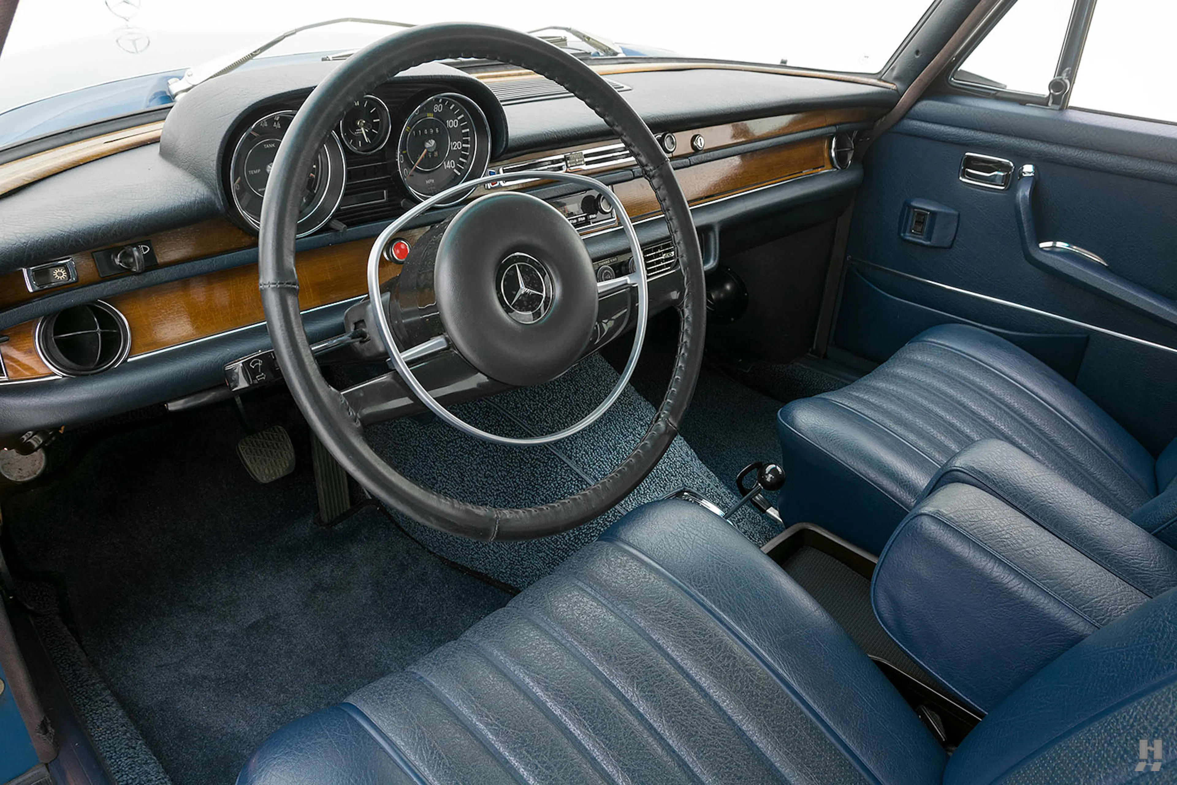 1969 Mercedes-Benz 280S 4dr Sedan Courtesy of Hyman Ltd.