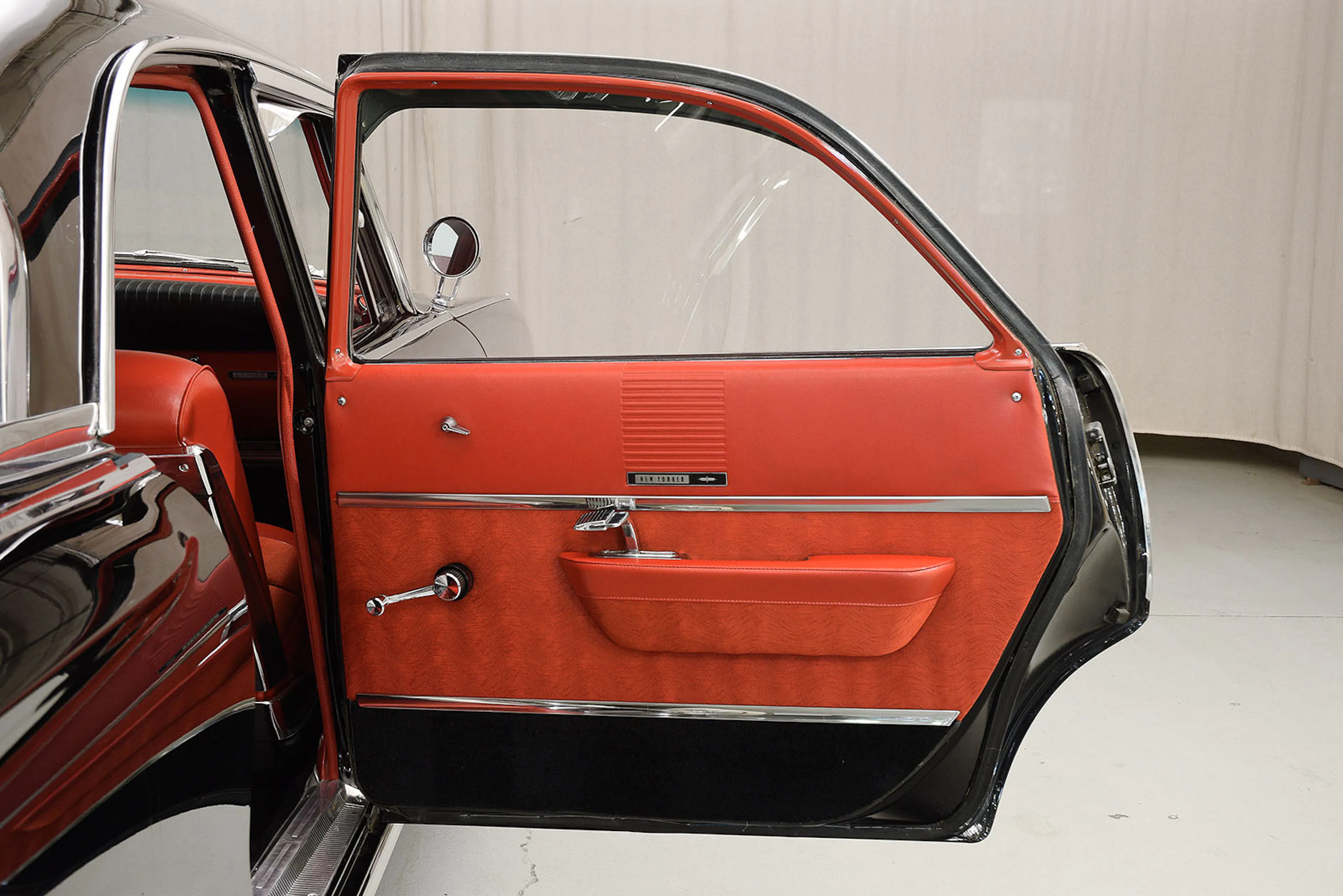 1962 Chrysler New Yorker 4dr Sedan Courtesy of Hyman Ltd.