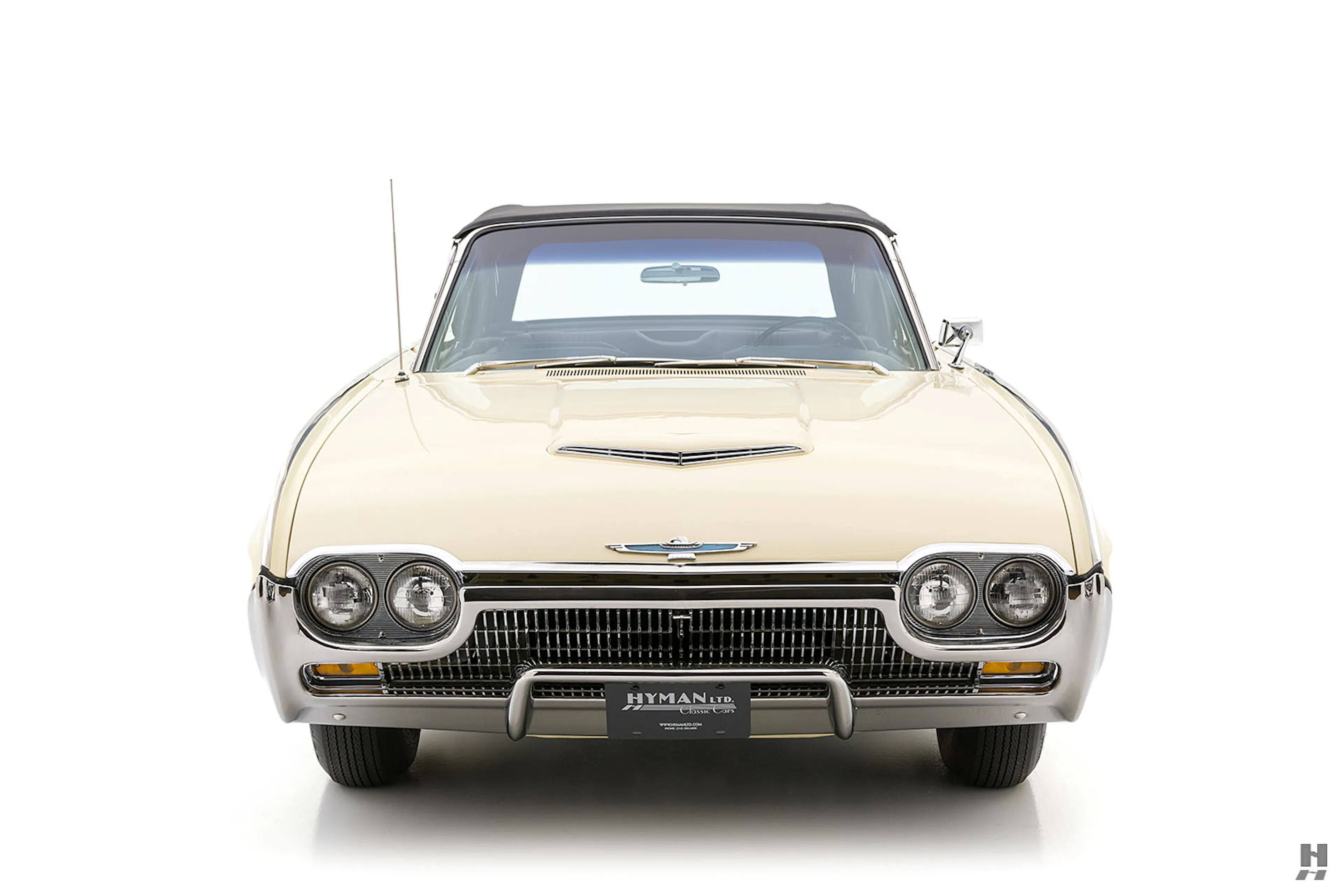 1963 Ford Thunderbird 2dr Convertible Courtesy of Hyman Ltd.