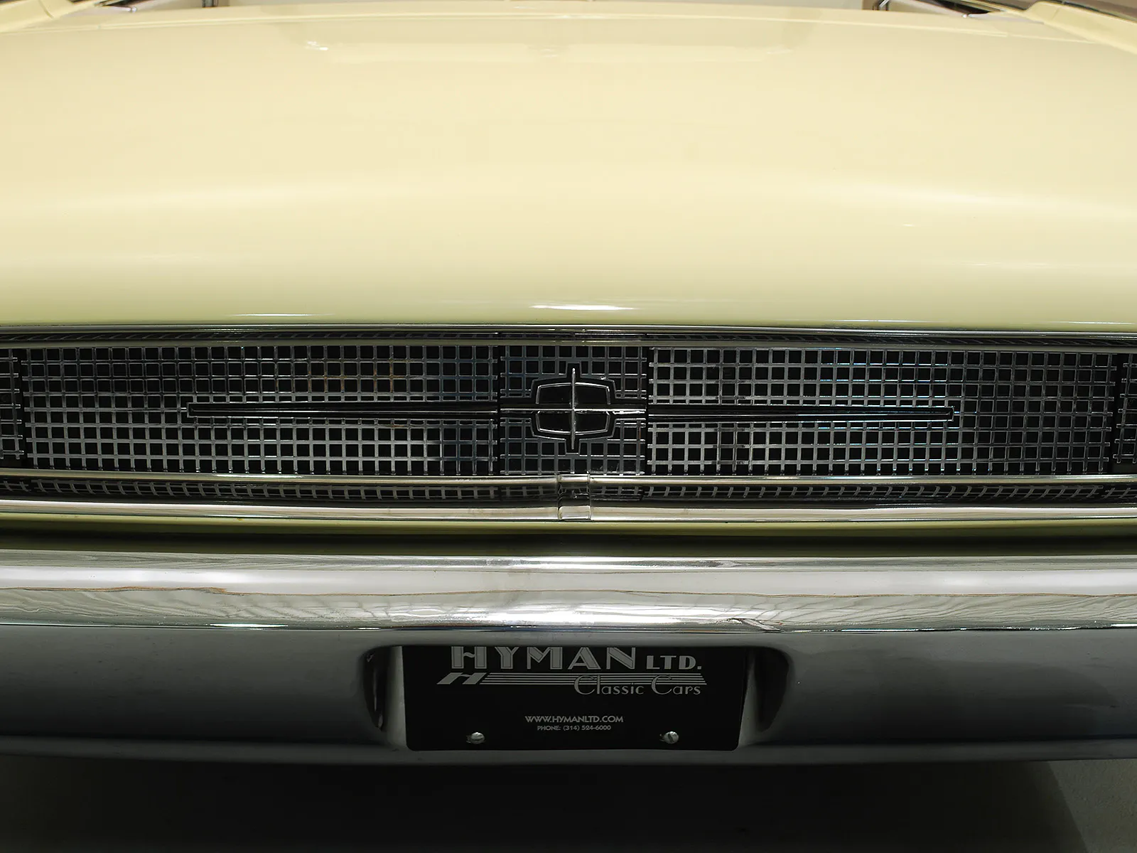 1961 Lincoln Continental 4dr Convertible Courtesy of Hyman Ltd.